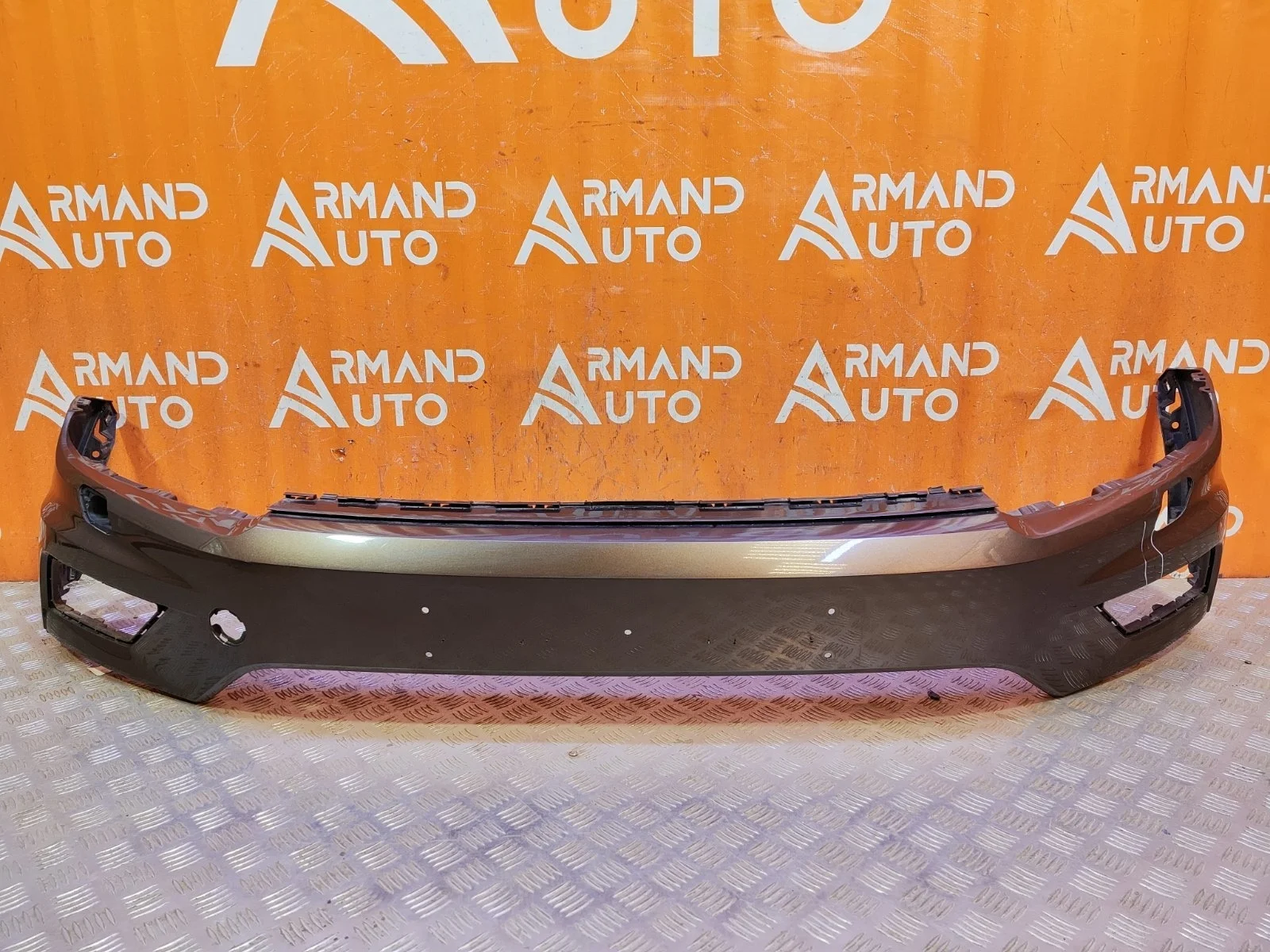 Бампер Volkswagen Tiguan 2016-2020