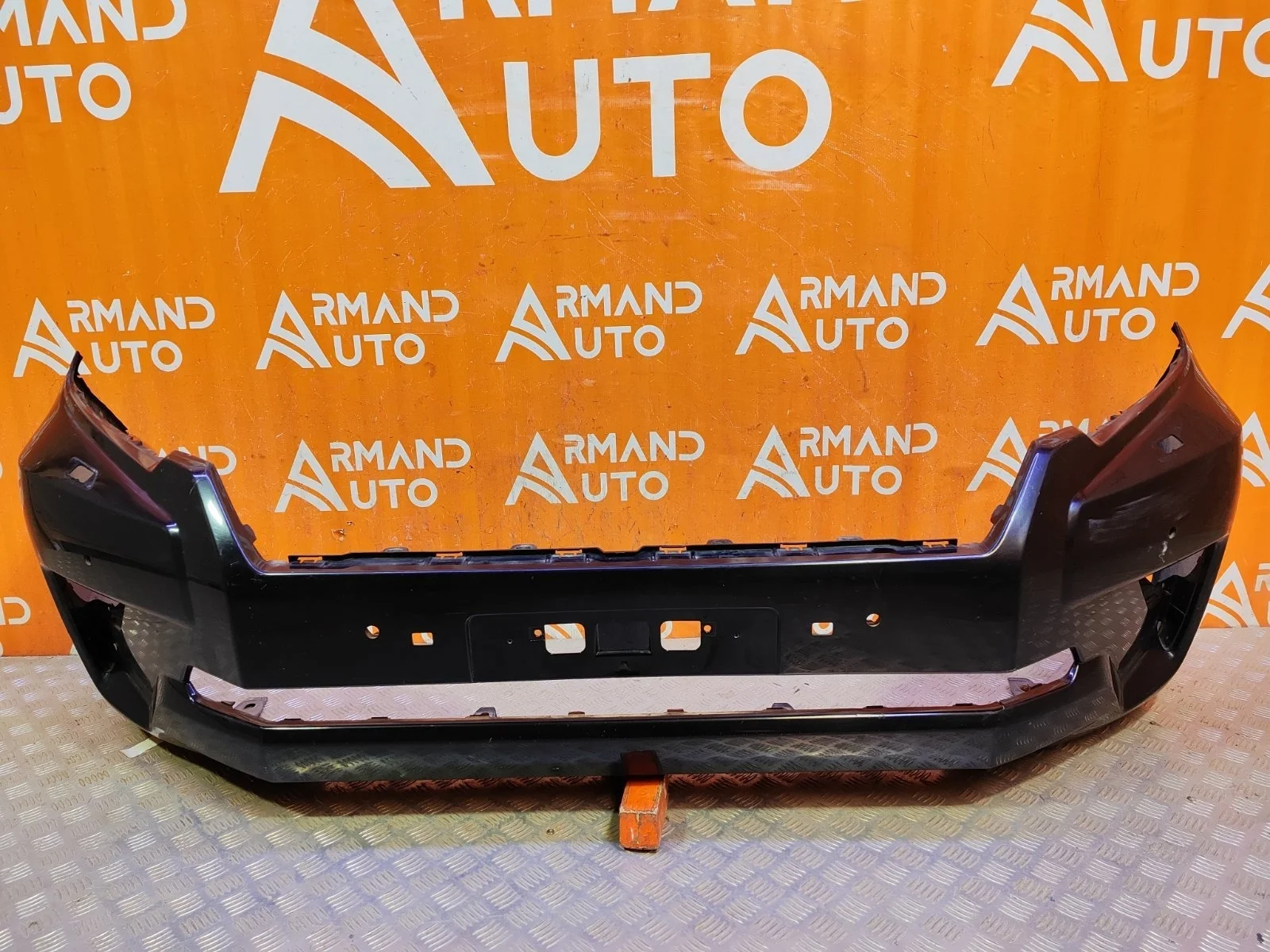 Бампер Toyota Land Cruiser Prado 2017-нв 150