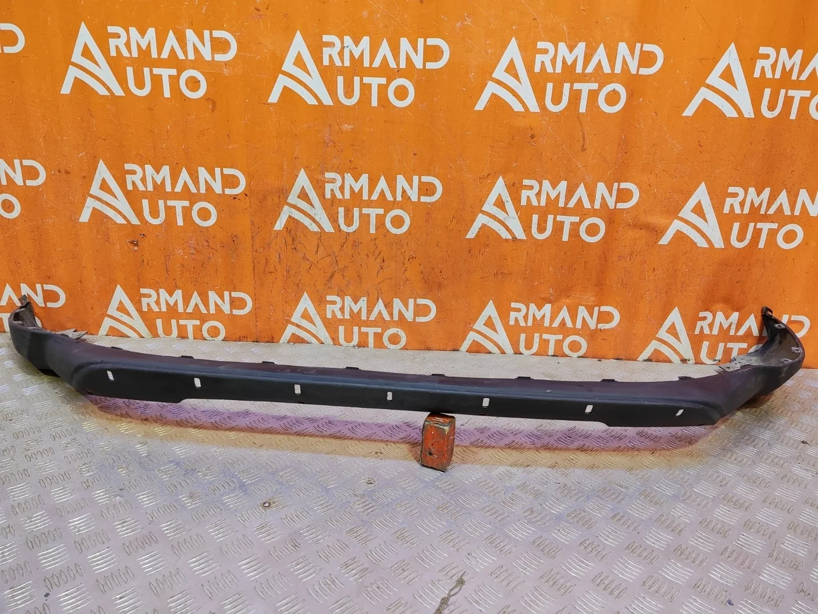 Юбка бампера Toyota RAV4 2015-2019 CA40