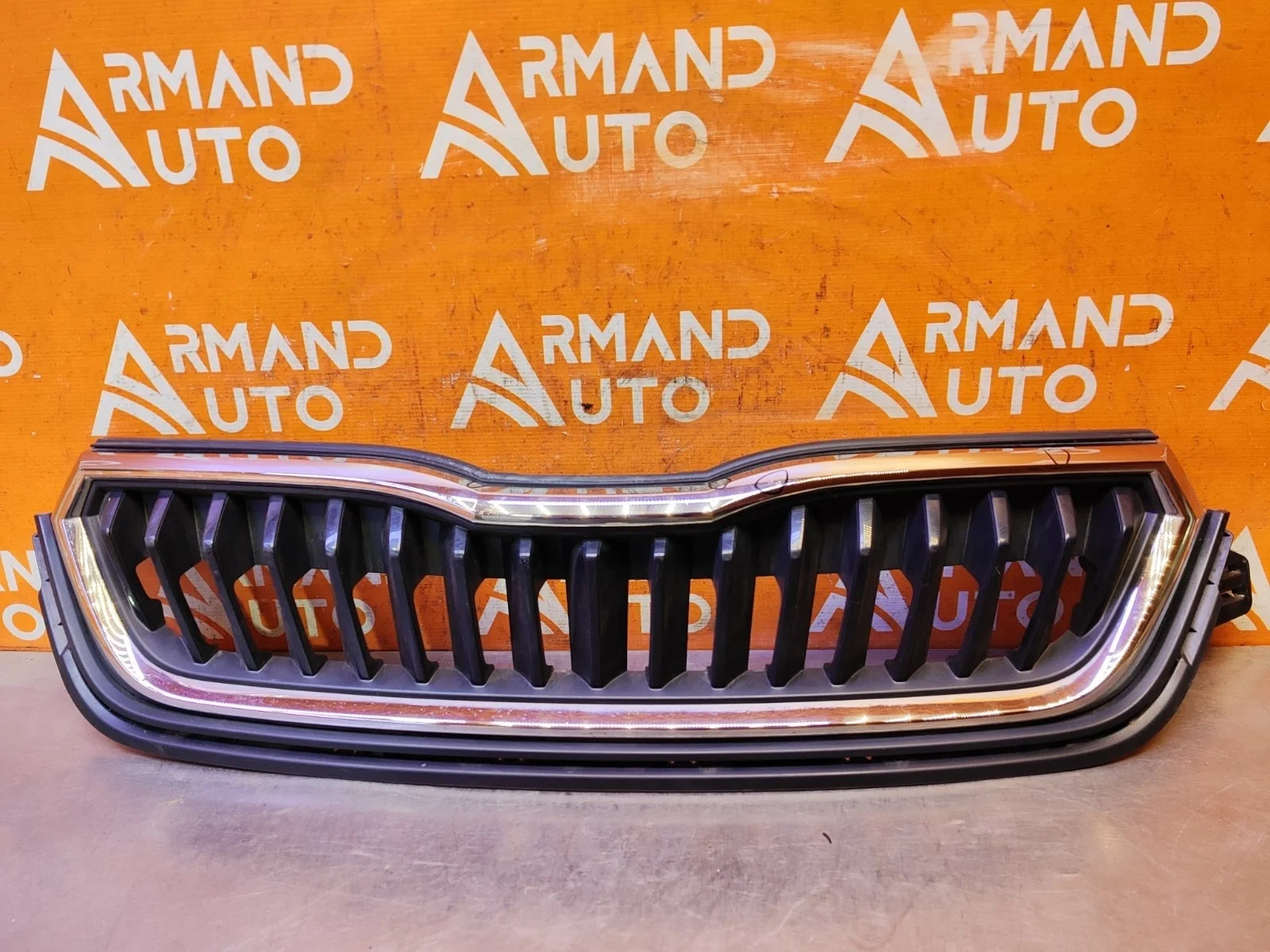 Решетка радиатора Skoda Rapid 2020-нв