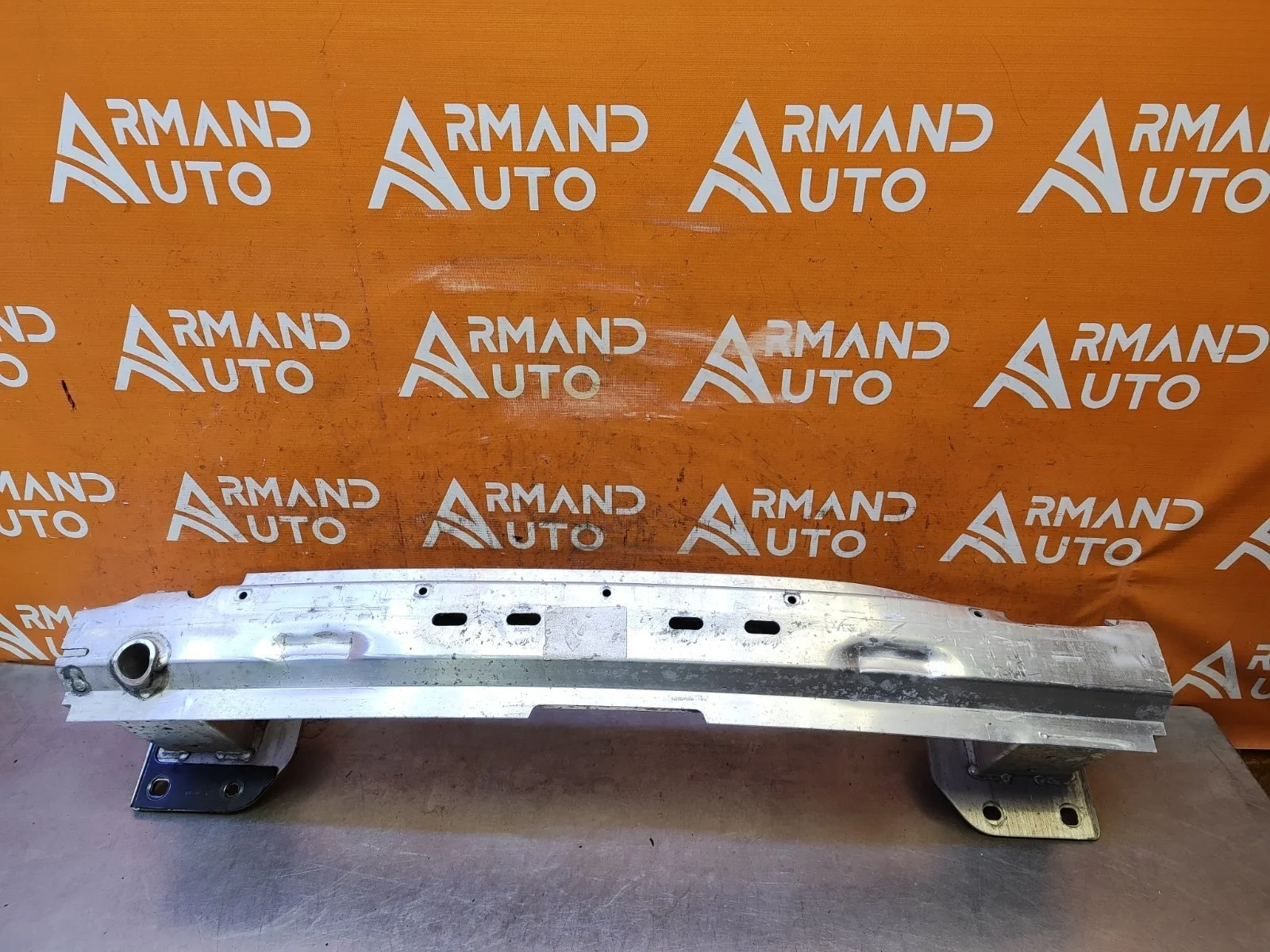 Усилитель бампера BMW X5 2018-нв G05