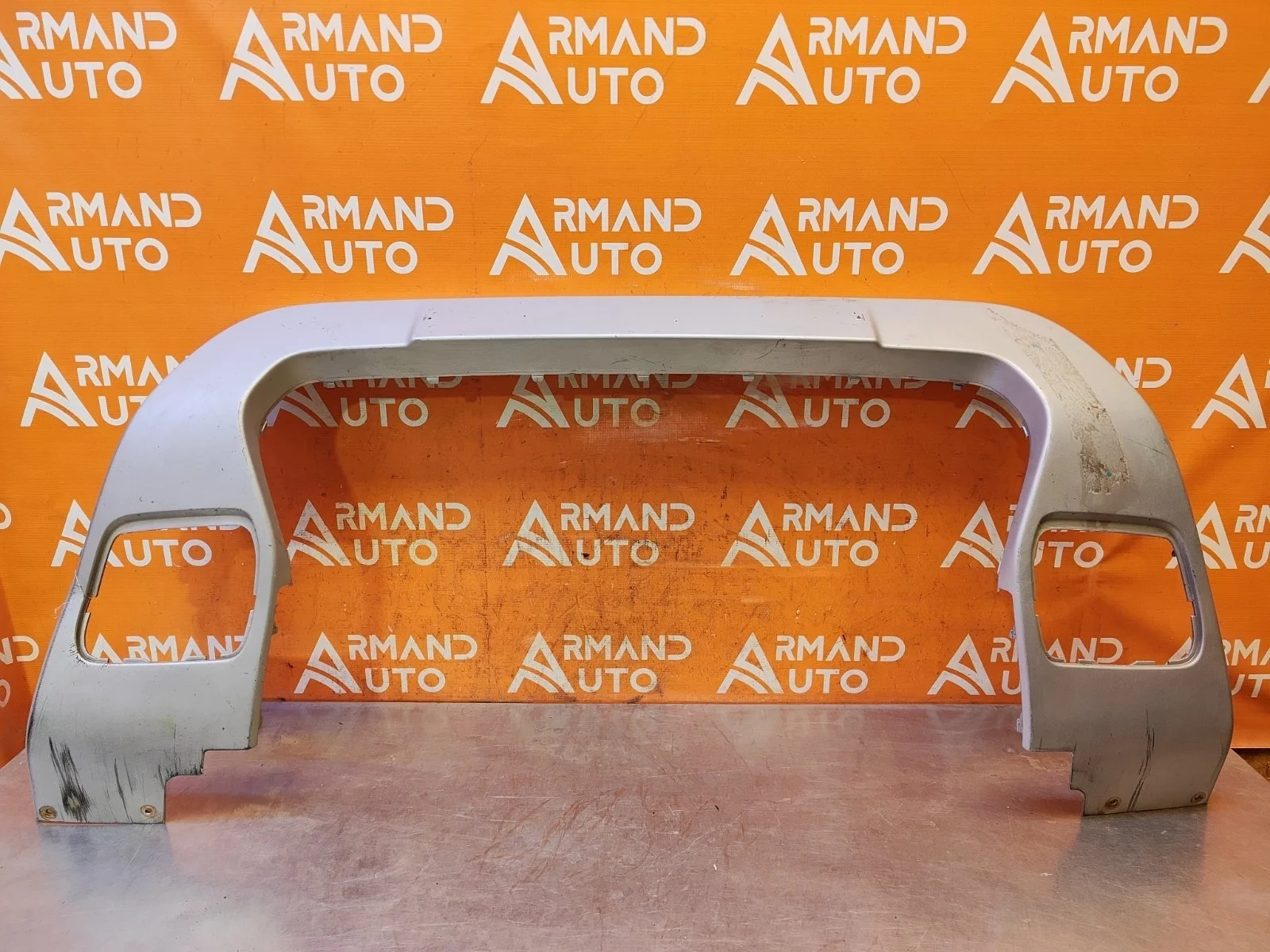 Накладка бампера Renault Duster 2021-нв