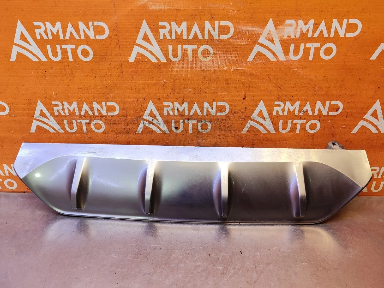 Накладка юбки бампера Kia K5 2020-нв 3