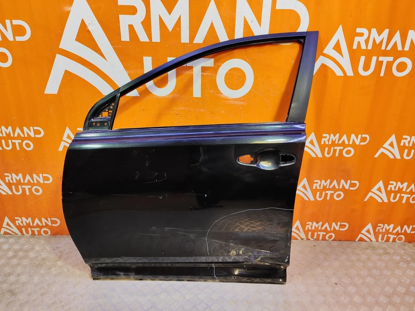 Дверь Toyota RAV4 2012-2019 CA40