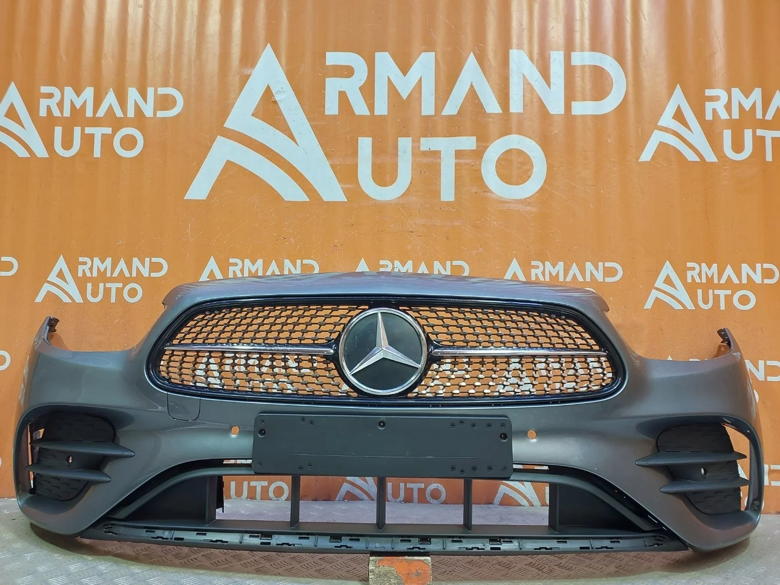 Бампер Mercedes -Class 2020-нв W213, S213