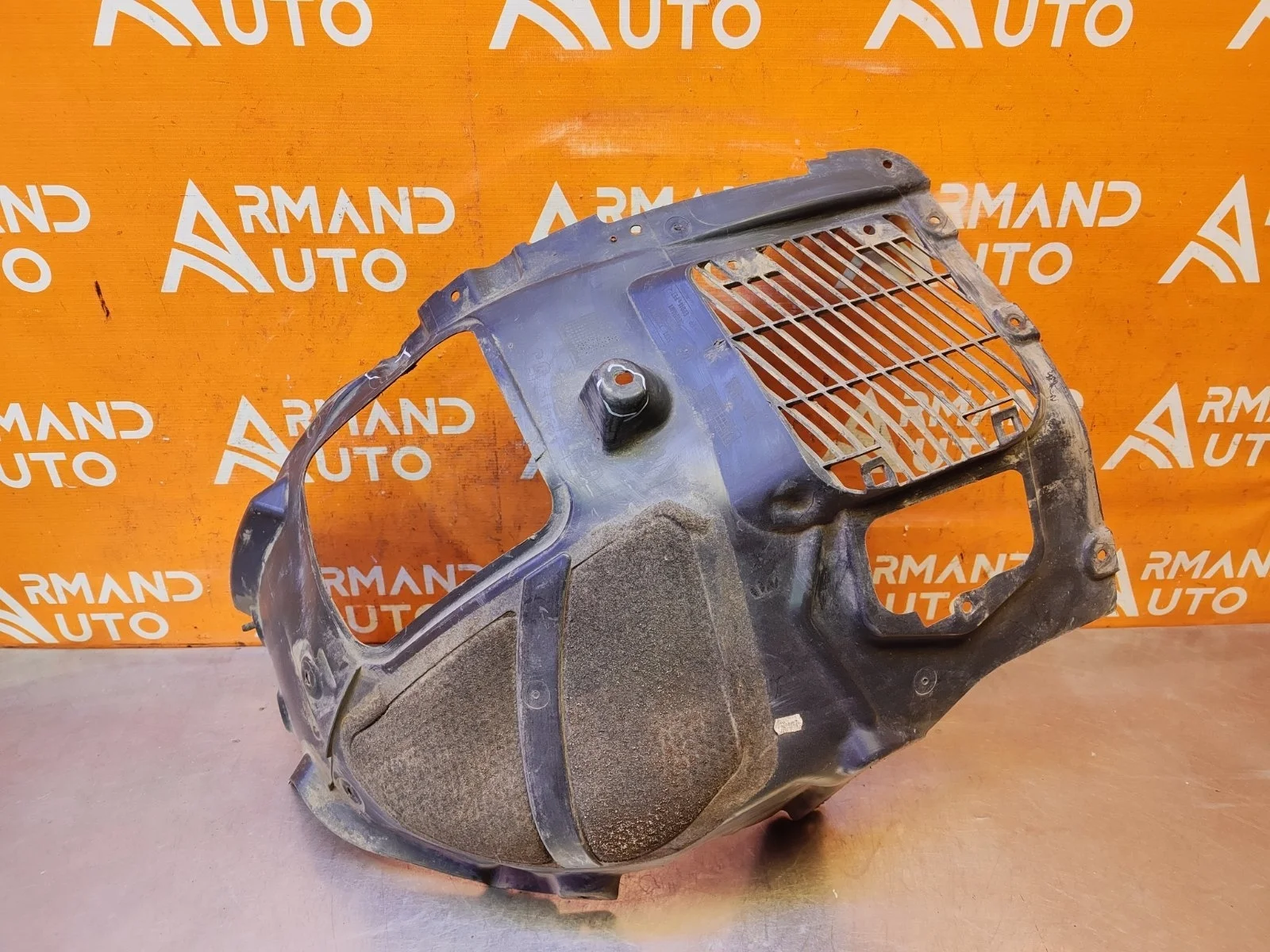 Подкрылок BMW 5 series 2016-нв G30 G31