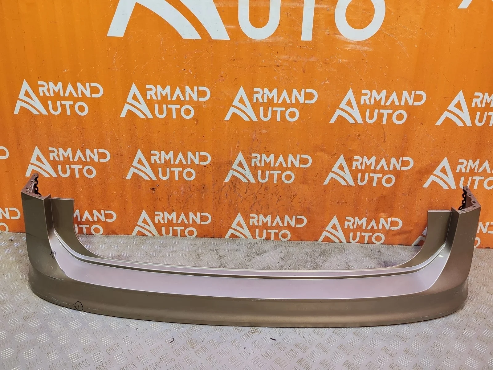 Бампер Volkswagen Tiguan 2016-нв