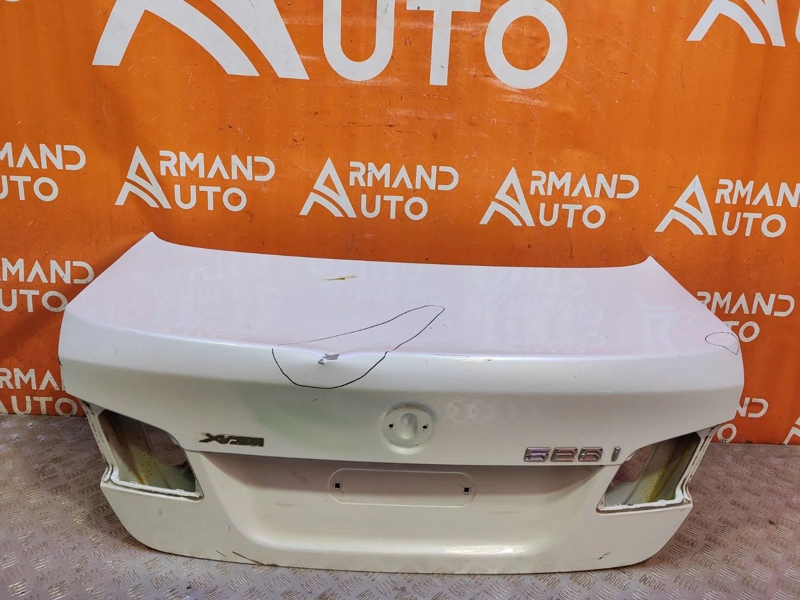 Крышка багажника BMW 5 series 2009-2017 F10