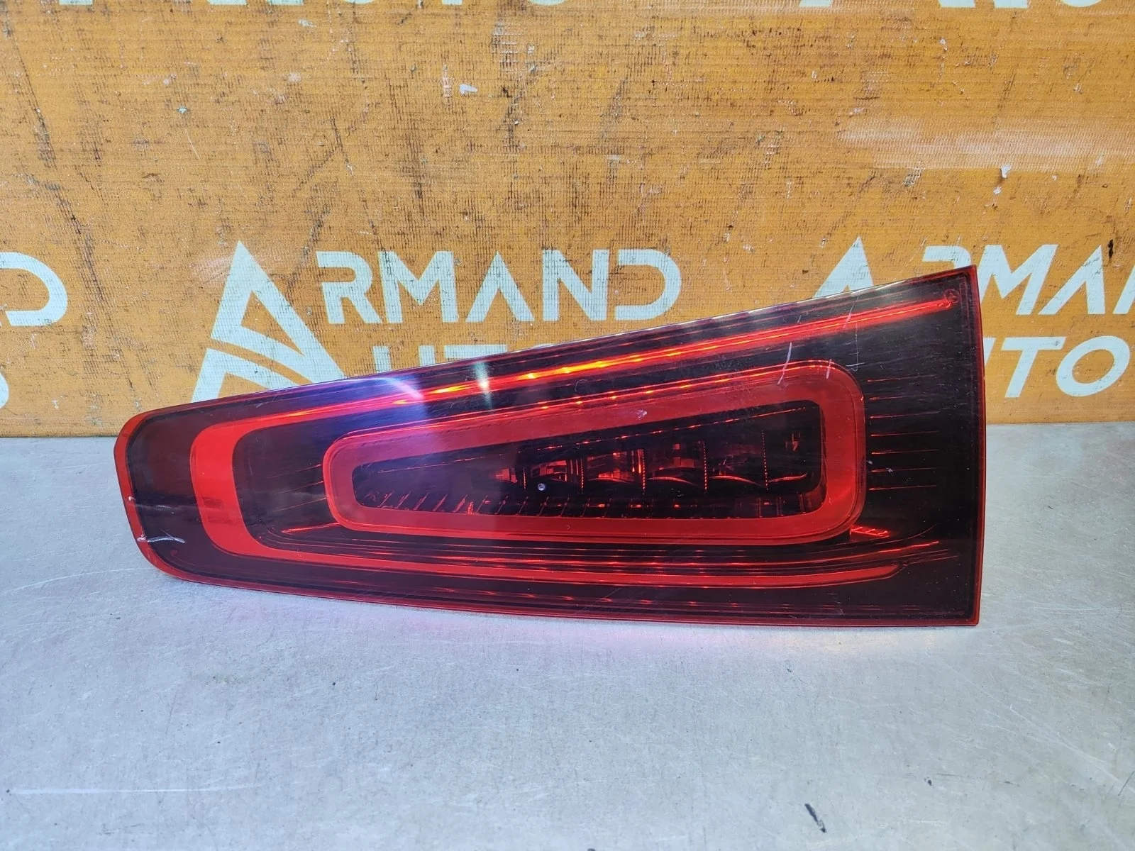 Фонарь внутренний Mercedes GLS-Class 2019-нв X167