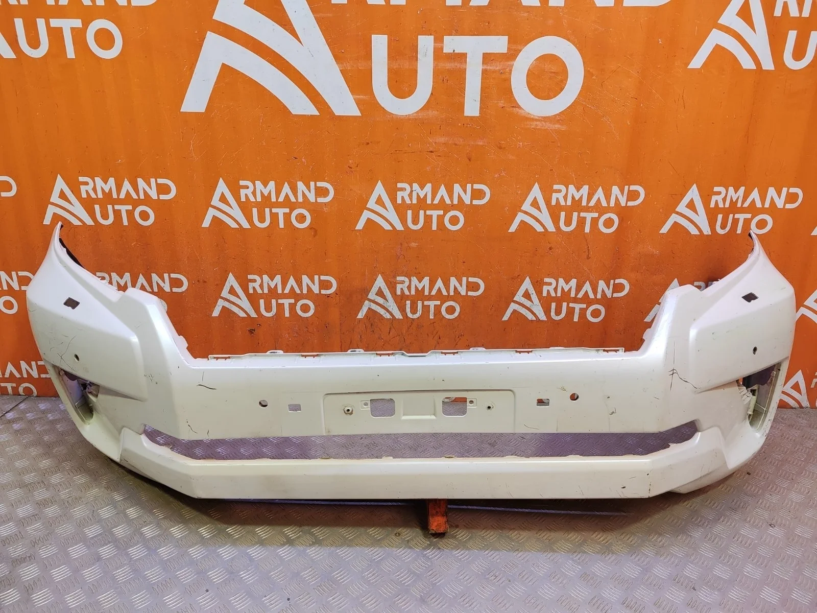 Бампер Toyota Land Cruiser Prado 2017-нв 150