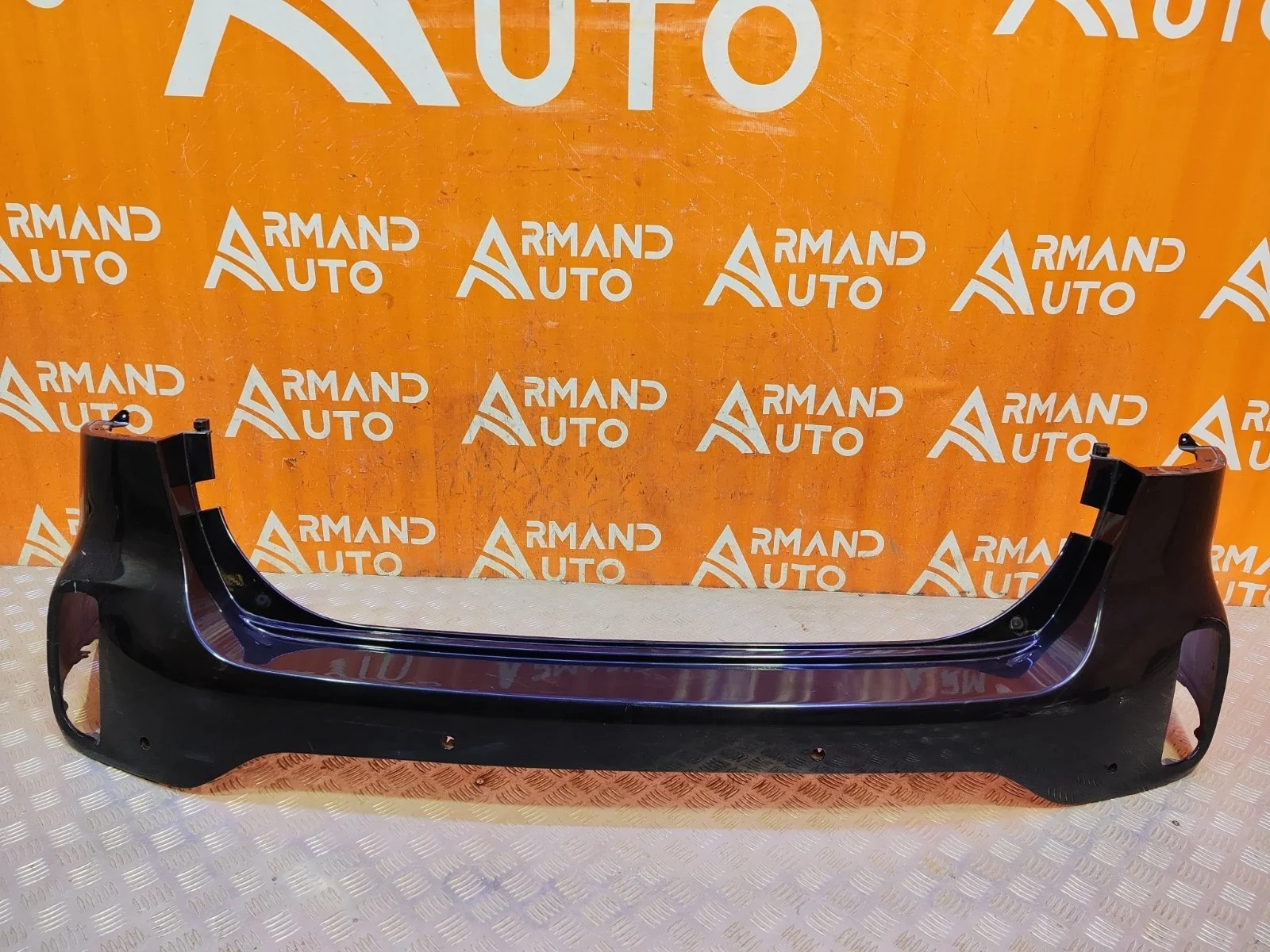 Бампер Kia Sorento 2012-2019 XM