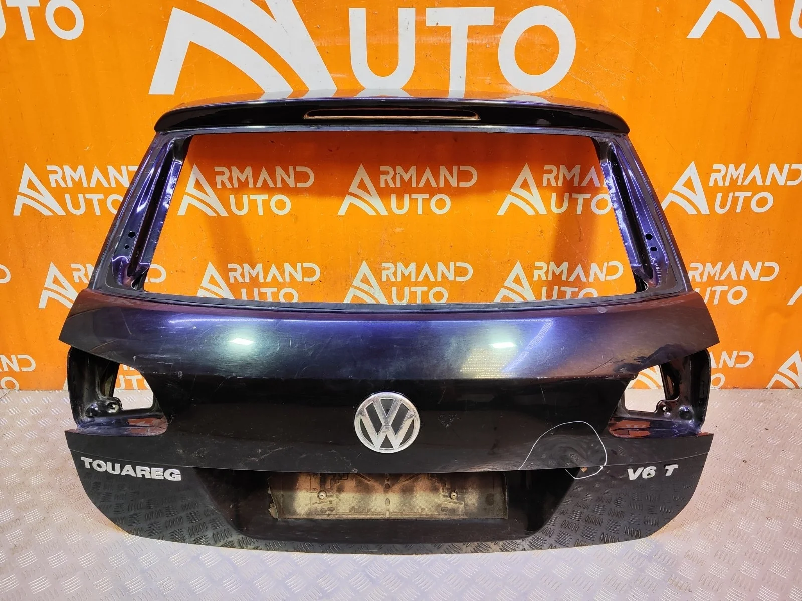 Дверь багажника Volkswagen Touareg 2010-2018