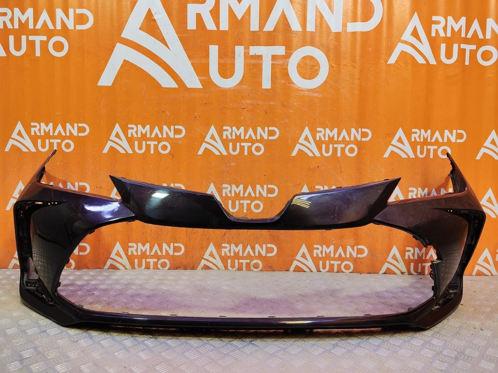 Бампер Toyota Corolla 2018-нв 12 E210