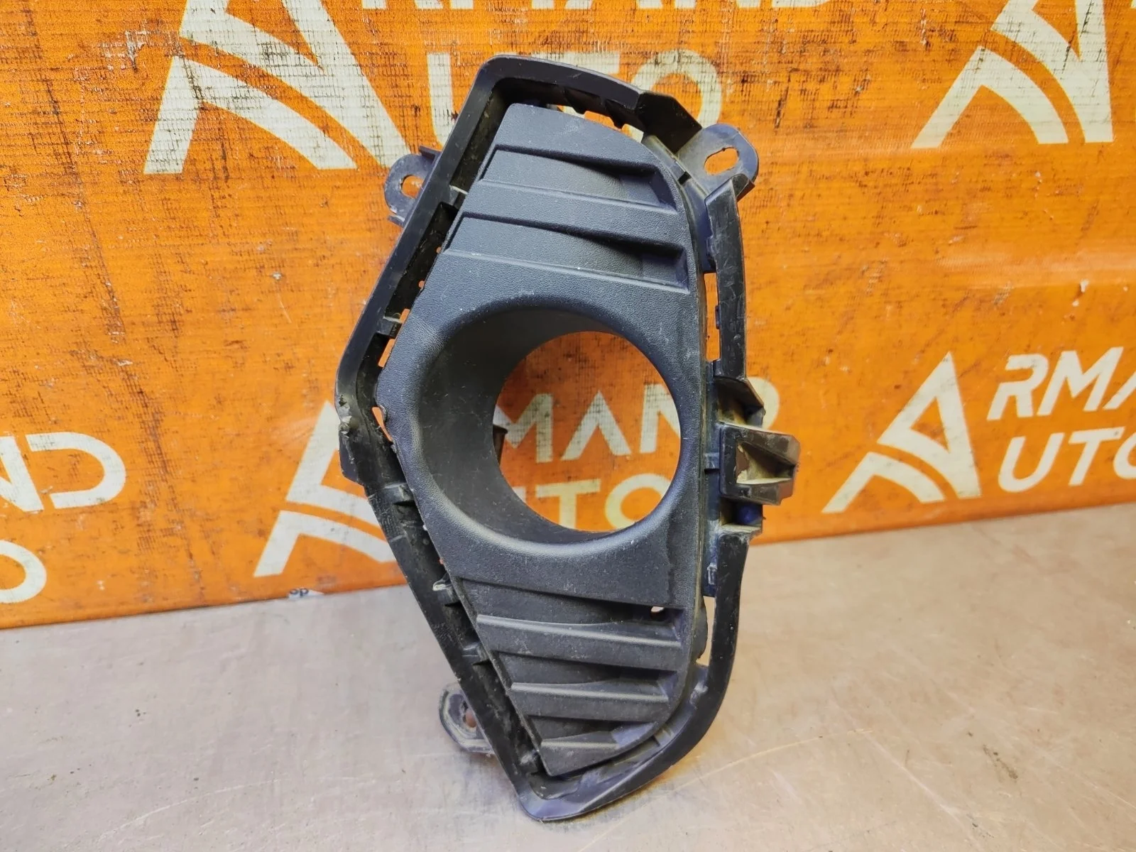 Окантовка птф Toyota RAV4 2018-нв 5 XA50