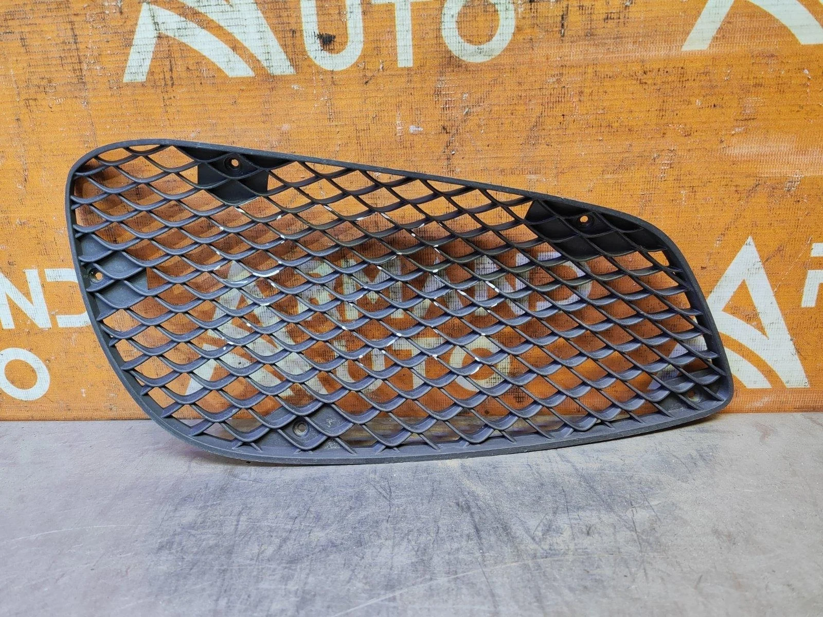 Решетка бампера Mercedes -Class 2013-2016 W212, S212