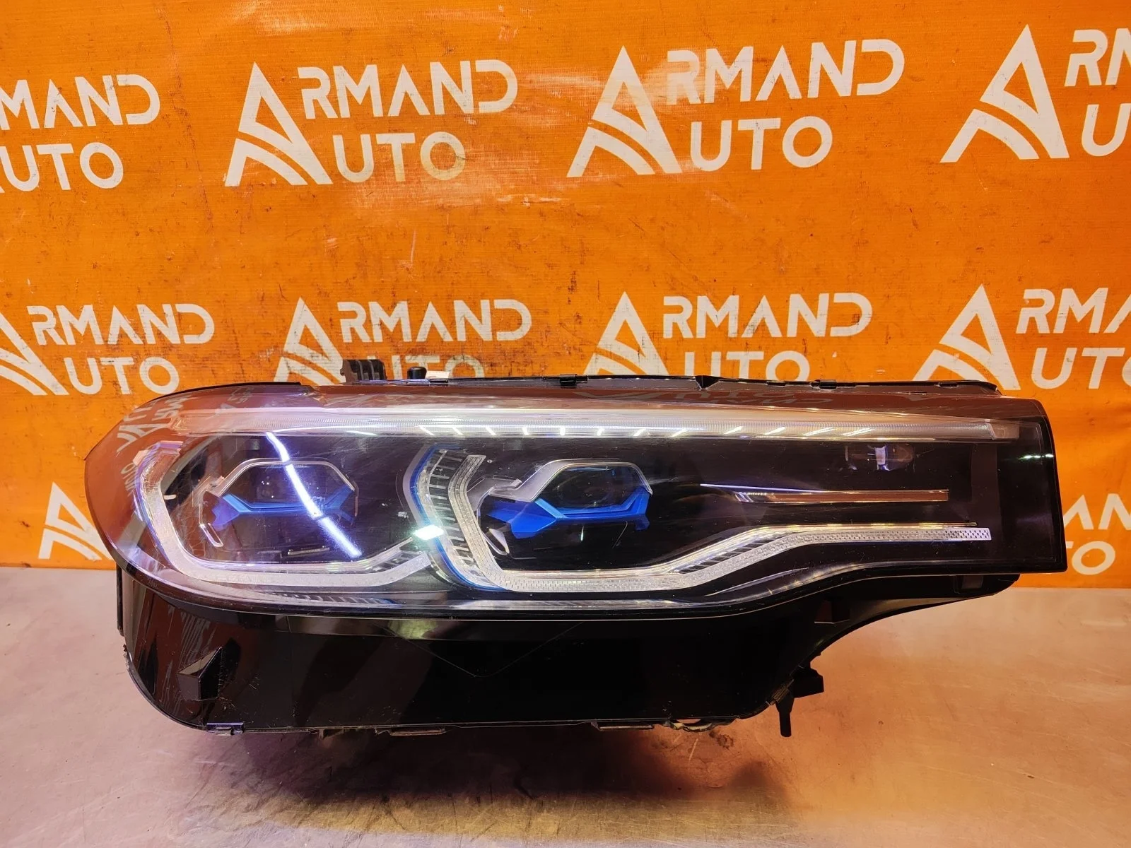 Фара BMW X7 2018-нв G07