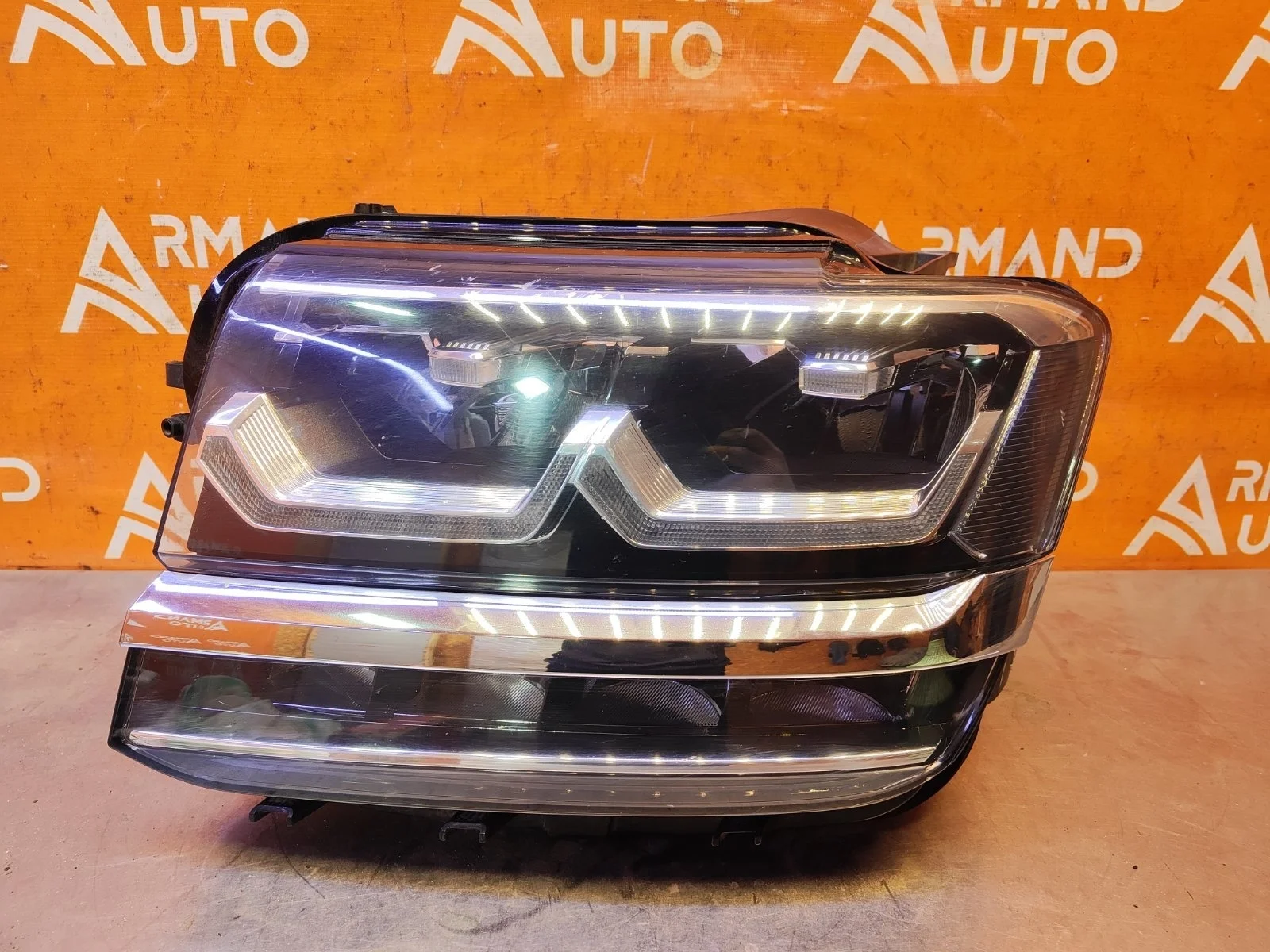 Фара Volkswagen Teramont 2017-нв