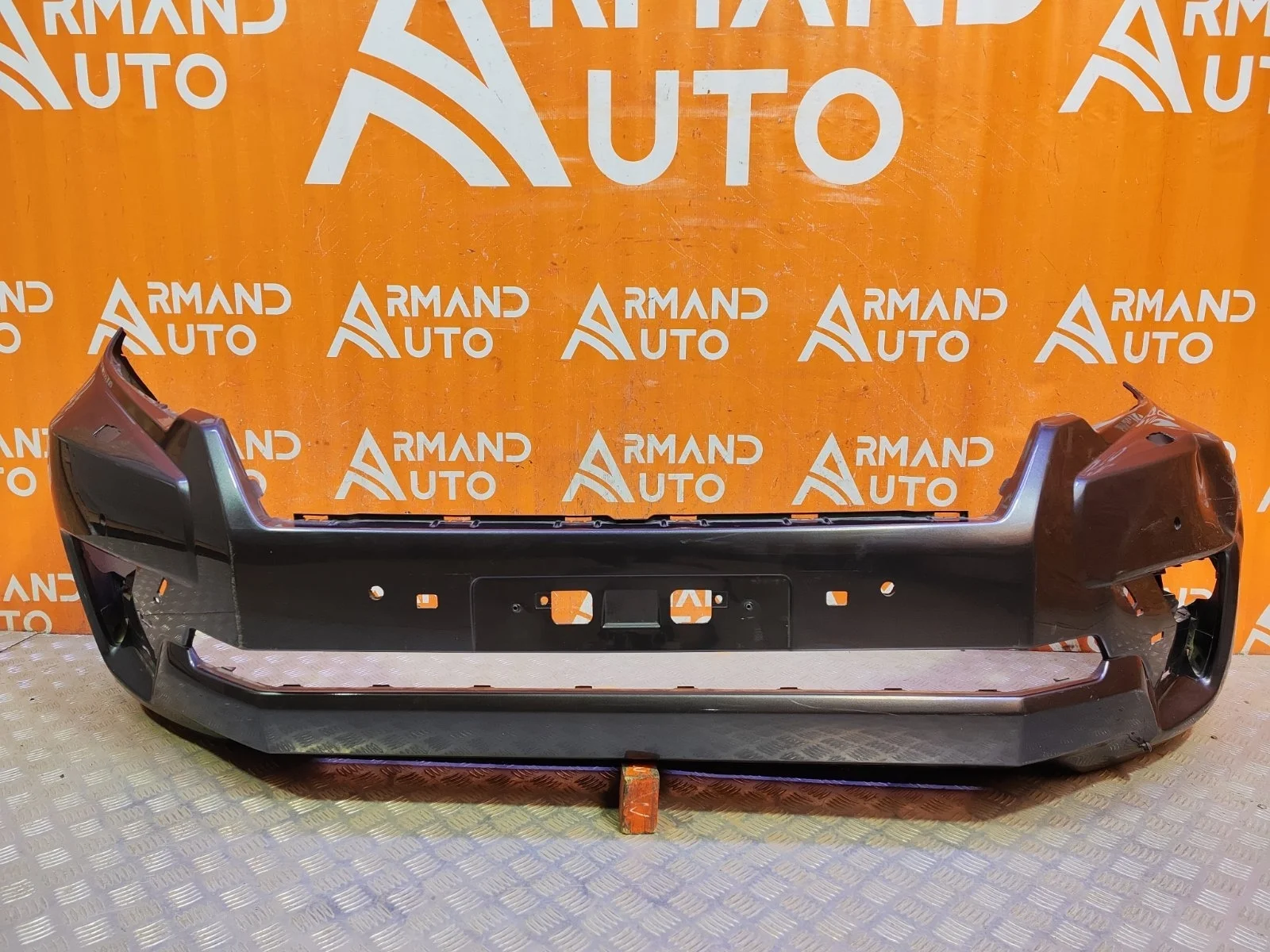Бампер Toyota Land Cruiser Prado 2020-нв 150