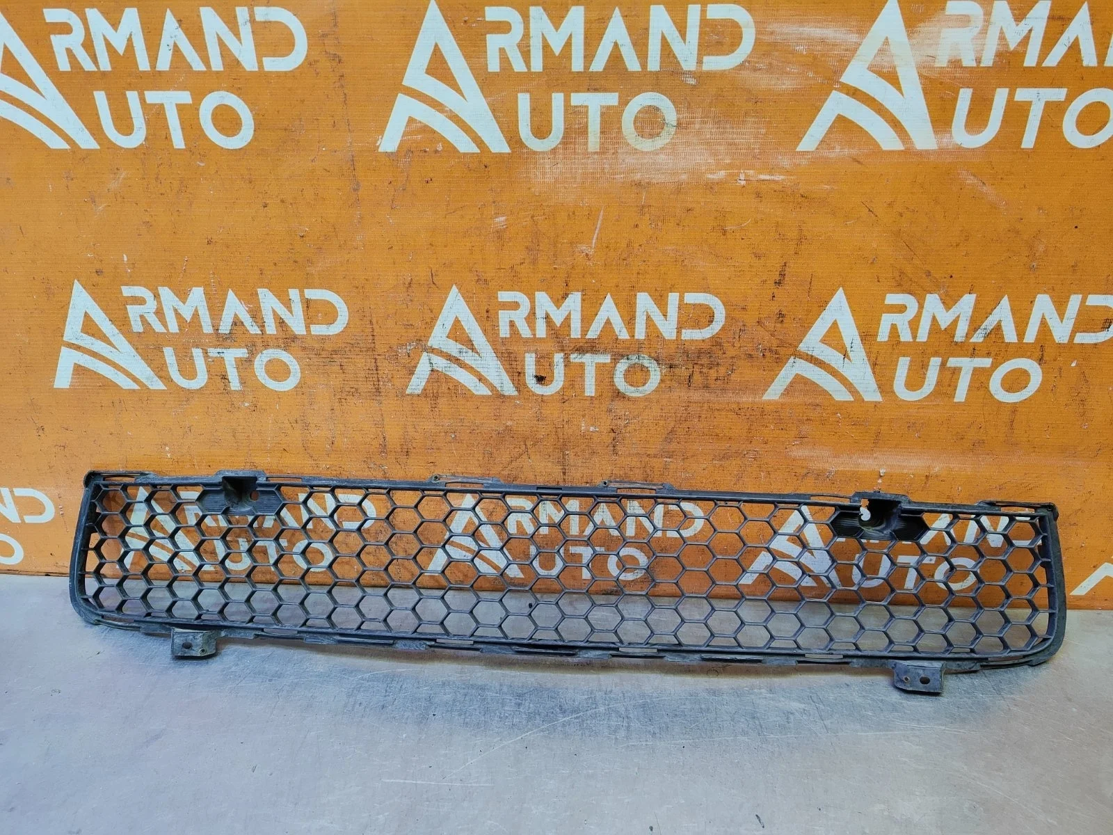 Решетка бампера нижняя Mitsubishi Lancer 2011-2015 10