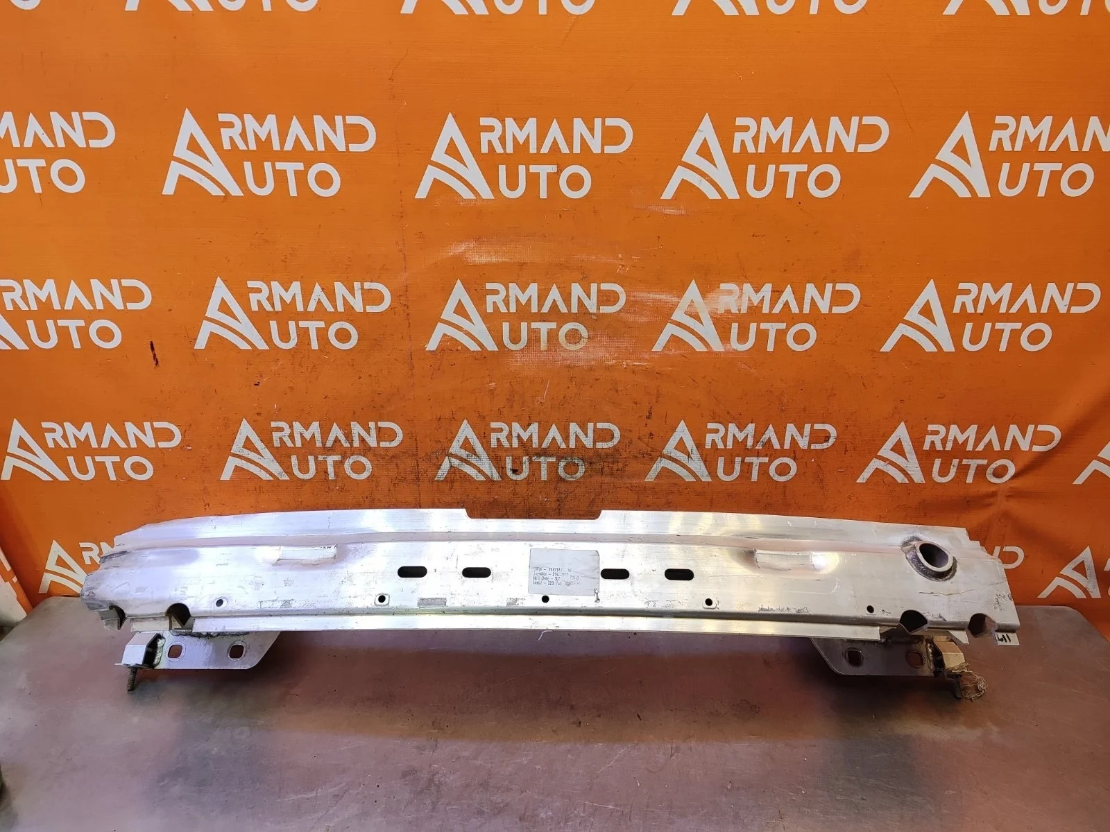 Усилитель бампера BMW X5 2018-нв G05