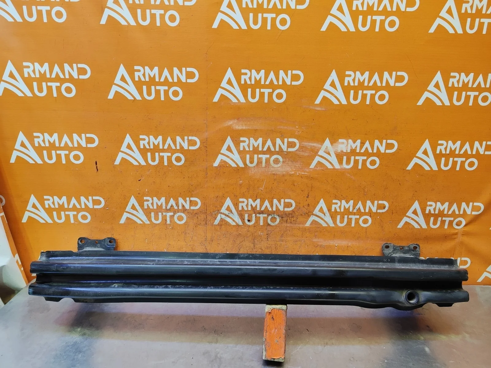 Усилитель бампера Skoda Karoq 2017-нв