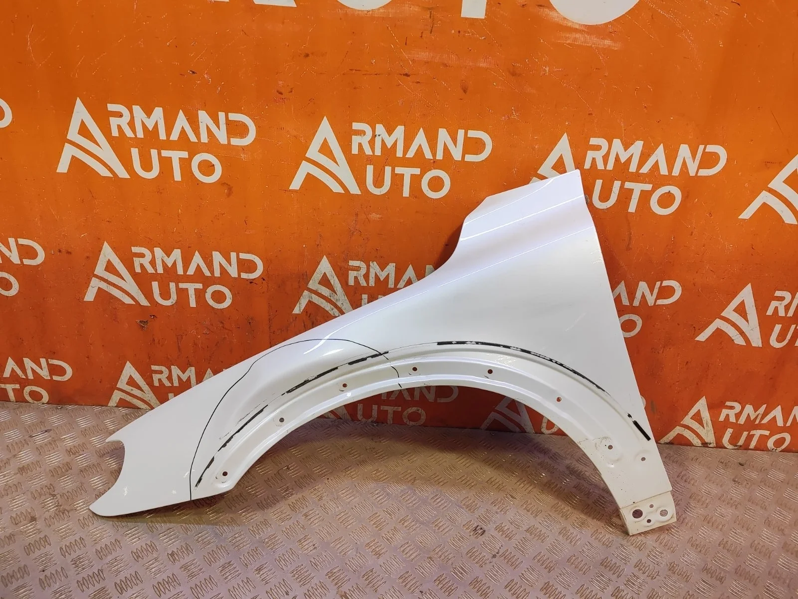 Крыло Volvo XC70 2007-2016