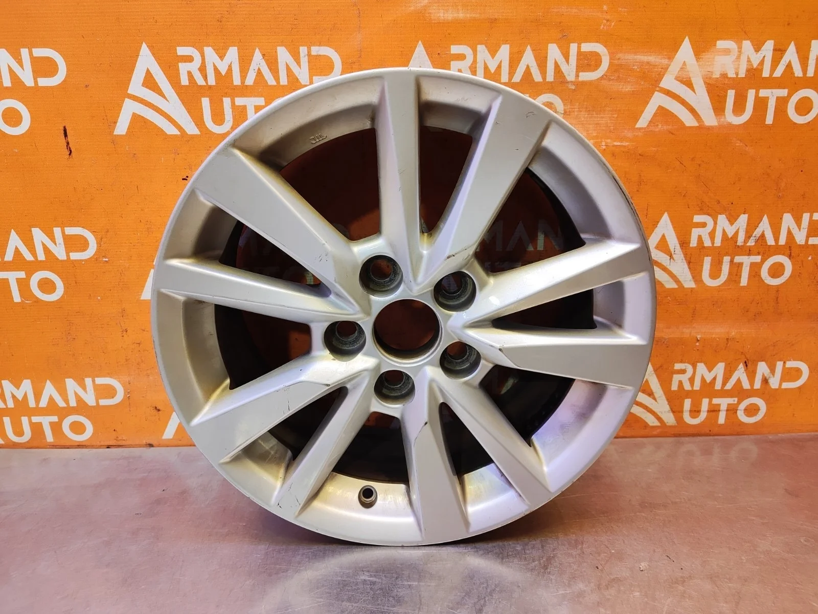 Диск колёсный r16 Toyota Camry 8 XV70