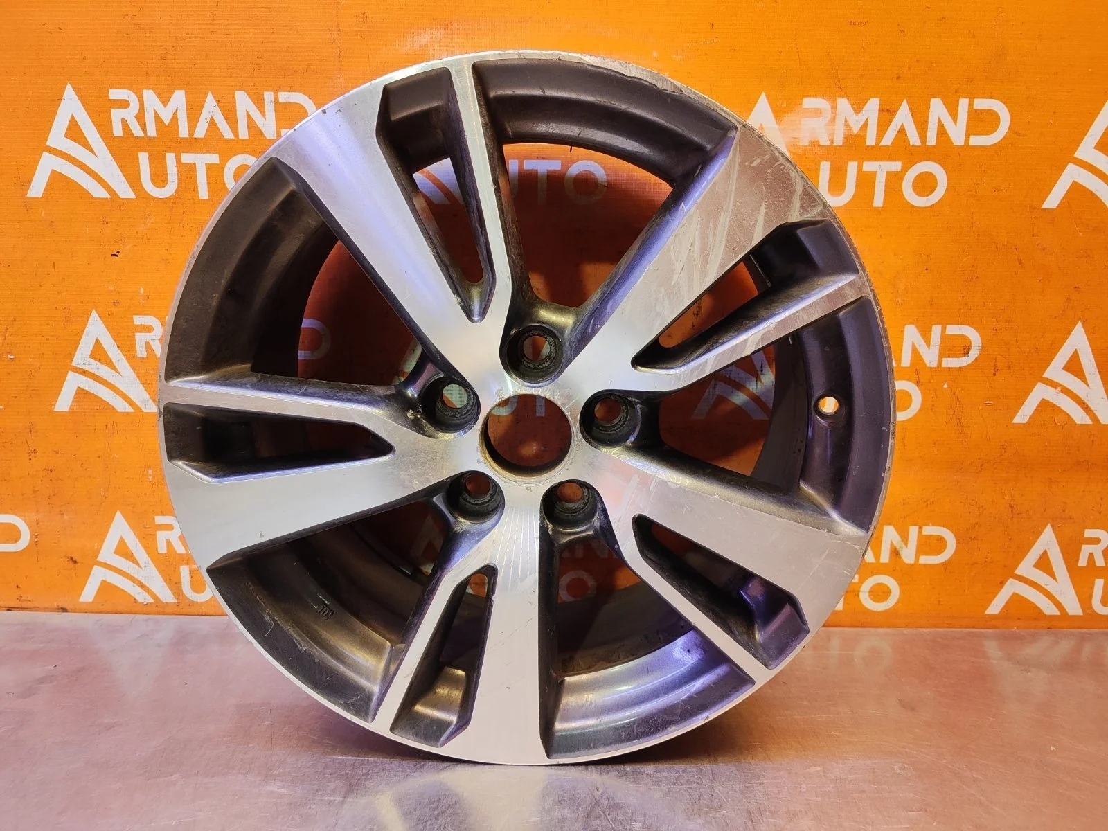 Диск колёсный r17 Toyota RAV4 CA40