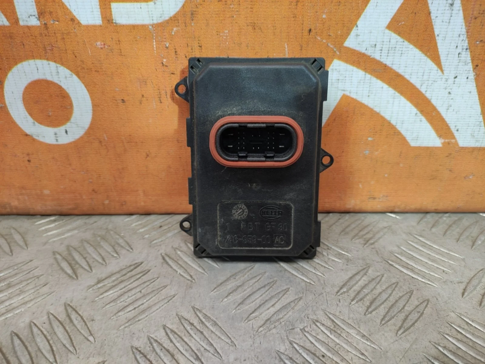 Блок управления фары Skoda Superb 2015-2019 3