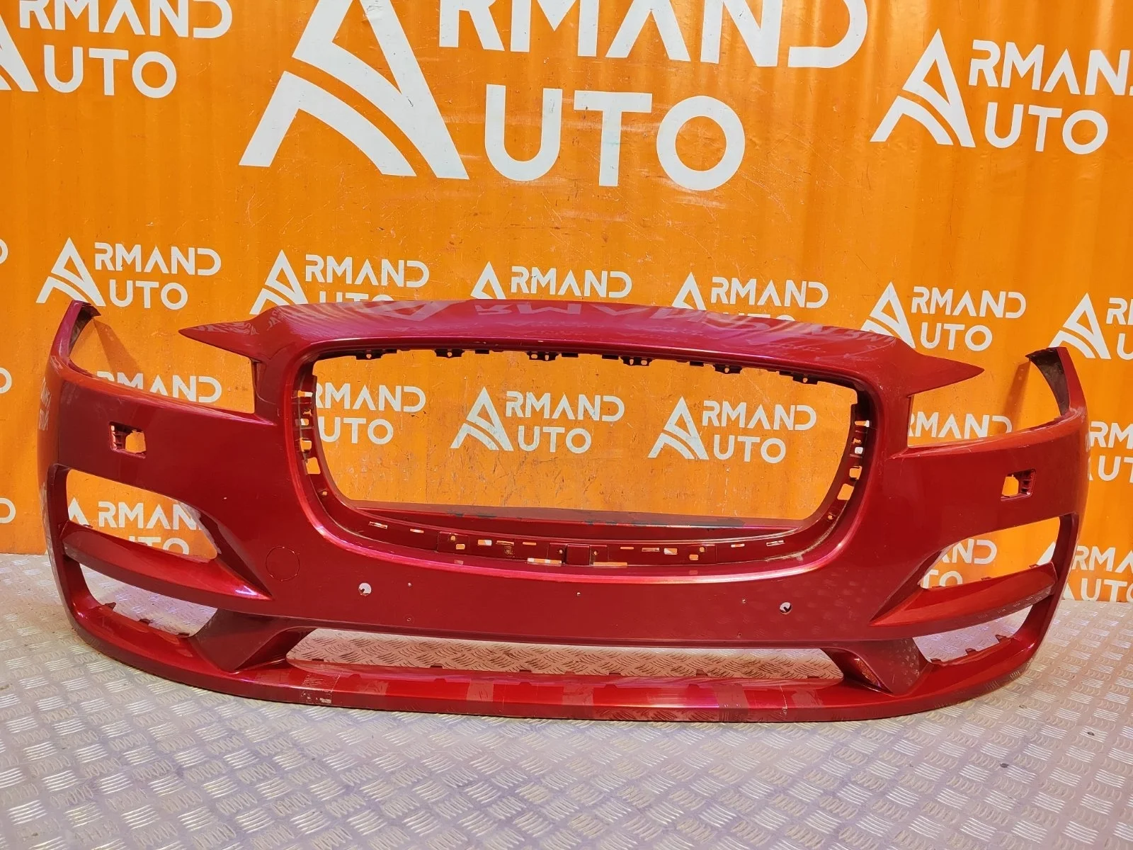 Бампер Jaguar F-PACE 2016-2020