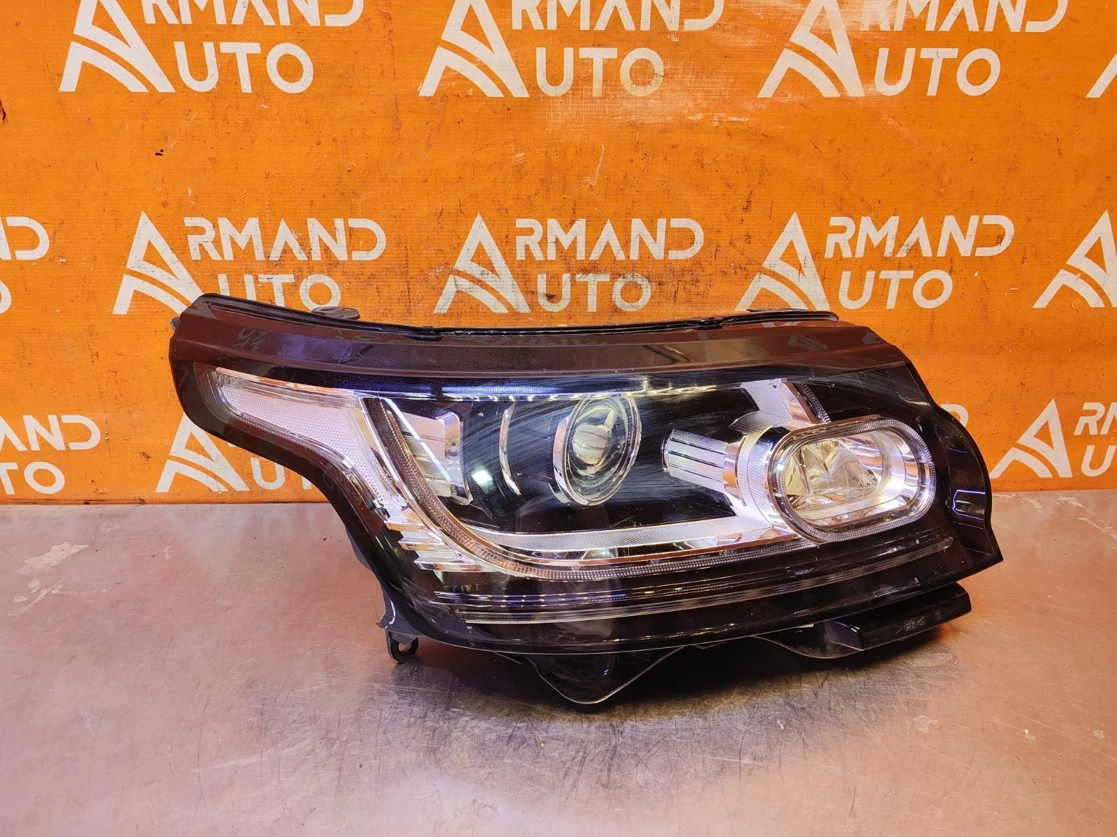 Фара Land Rover Range 2012-2017 4 L405