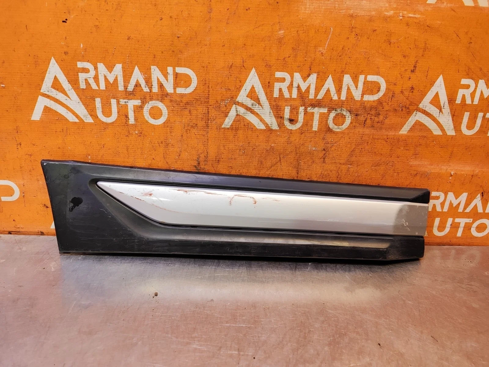 Молдинг двери Mitsubishi Outlander 2015-нв 3