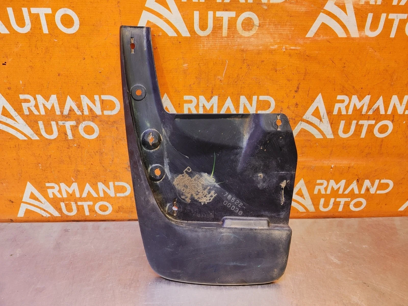 Брызговик Toyota Land Cruiser Prado 2009-нв 150