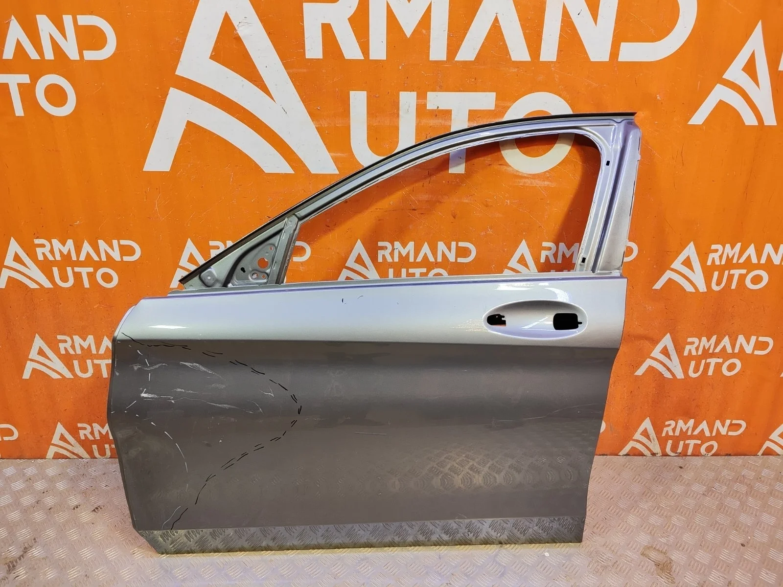 Дверь Mercedes -Class 2014-2021 W205