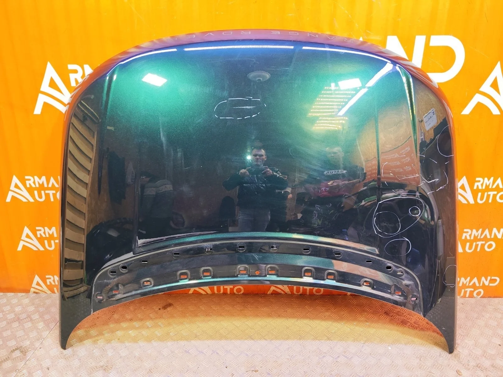 Капот Land Rover Range 2012-2017 4 L405