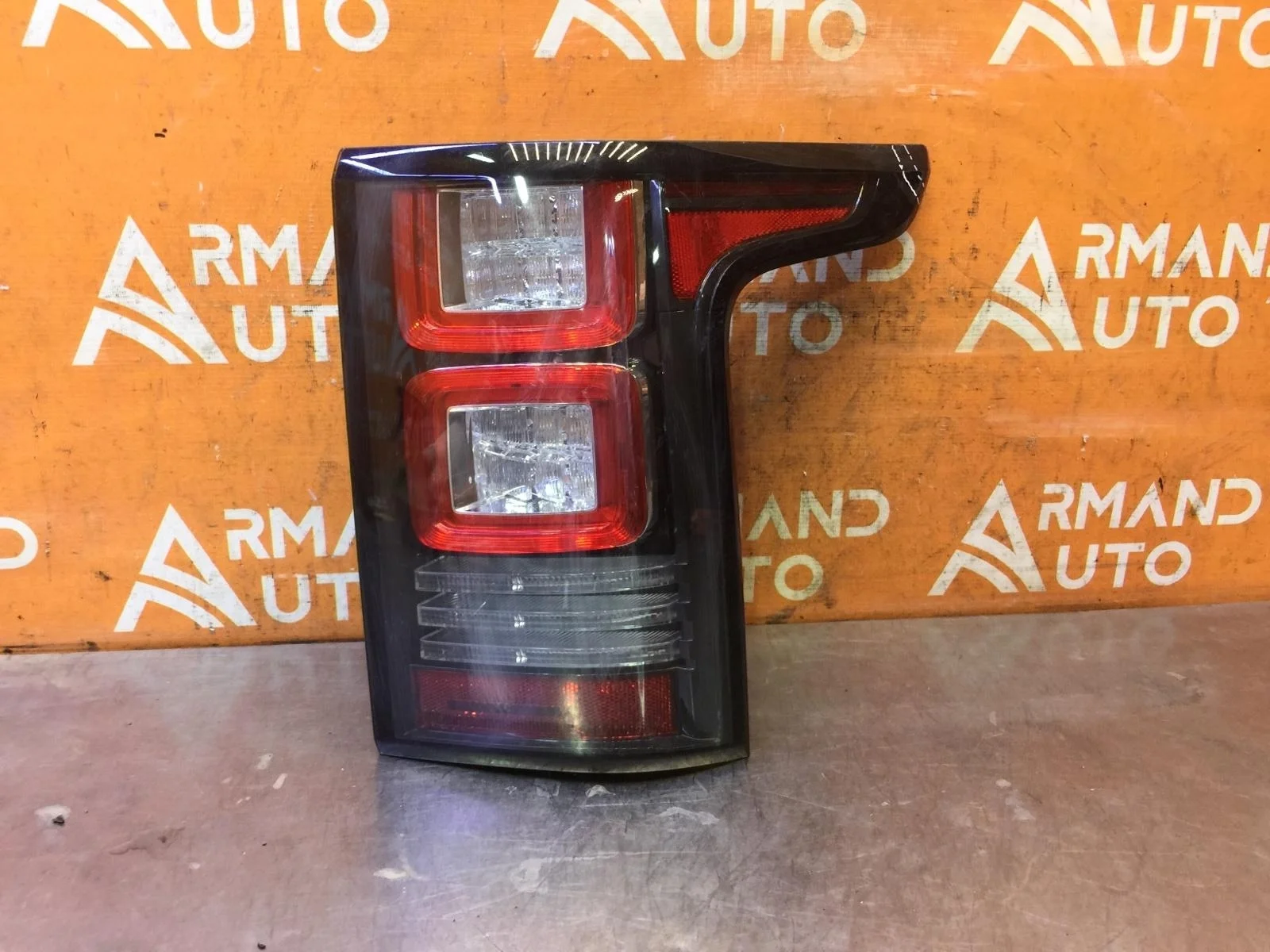 Фонарь Land Rover Range 2012-2017 4 L405