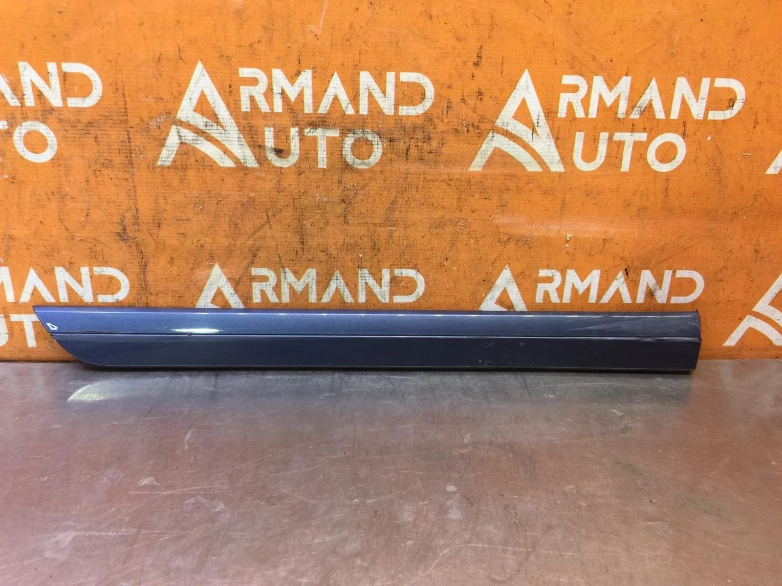 Молдинг двери Volkswagen Passat 2005-2010 B6