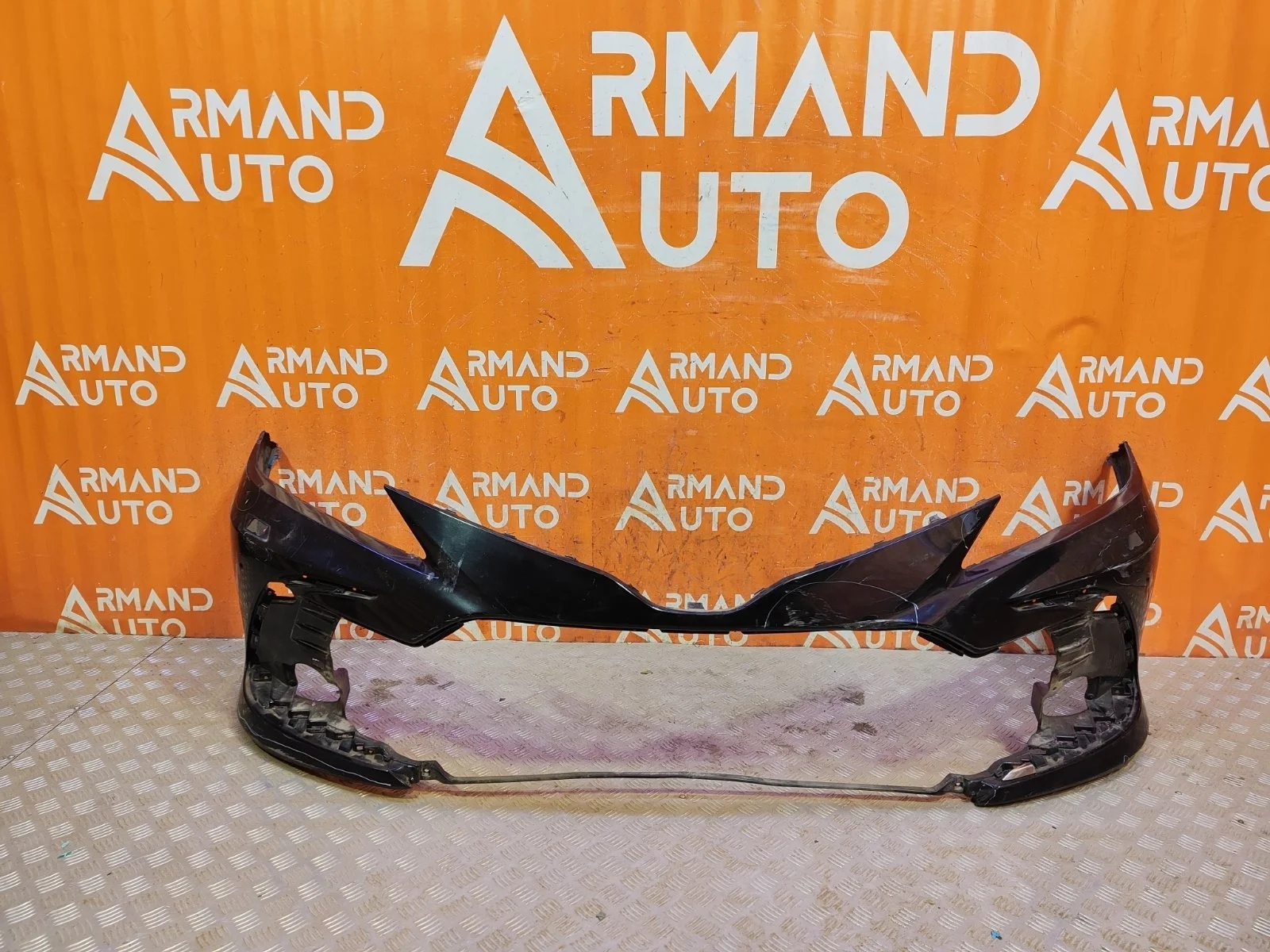 Бампер Toyota Camry 2020-нв 8 XV70