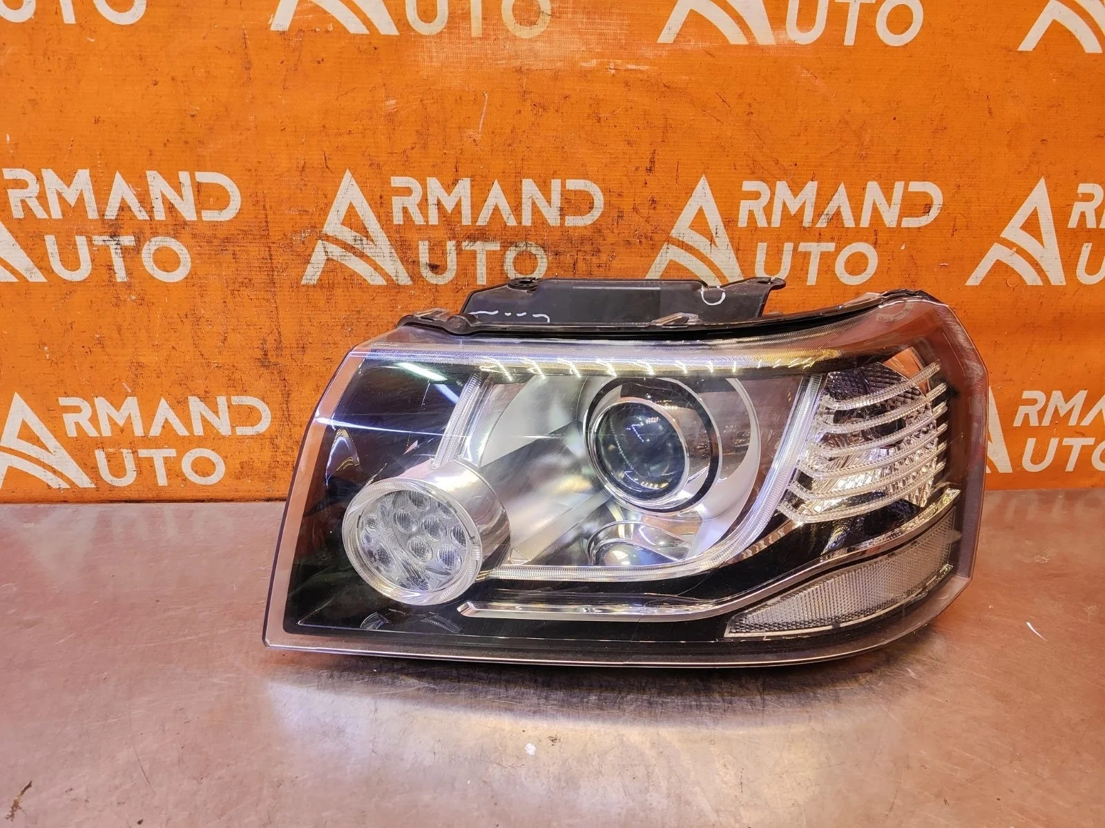 Фара Land Rover Freelander 2012-2014