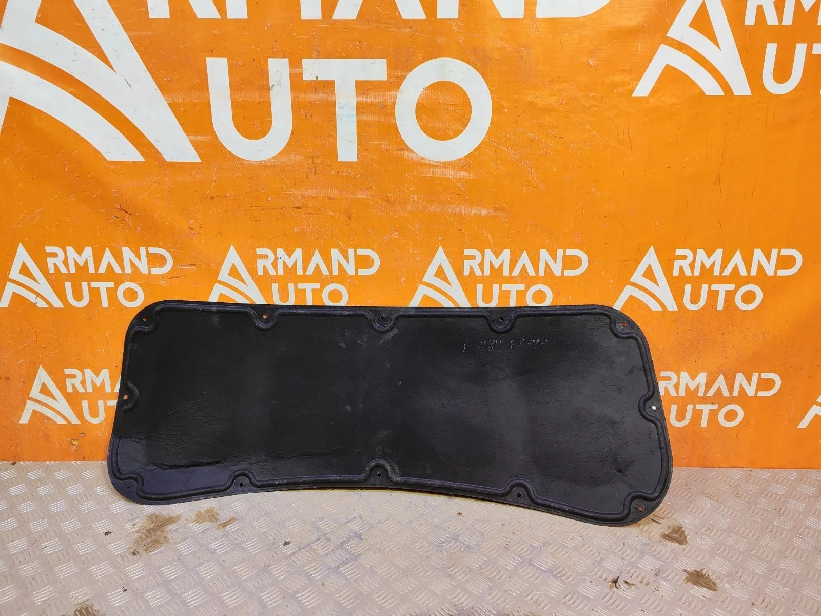 Шумоизоляция капота Hyundai Solaris 2017-нв