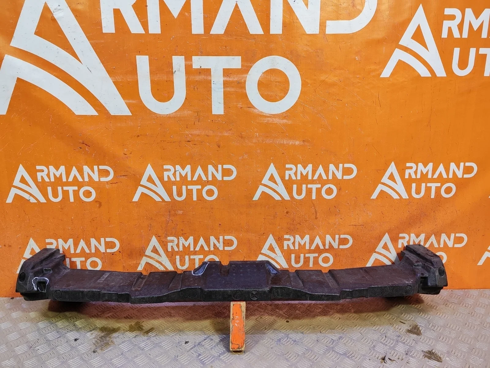 Абсорбер бампера Lexus LX 2015-2023 URJ200