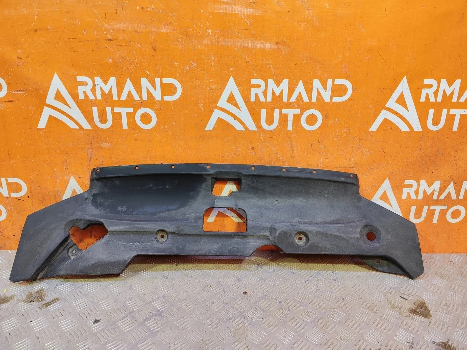 Кожух замка капота Mitsubishi ASX 2010-нв GA0