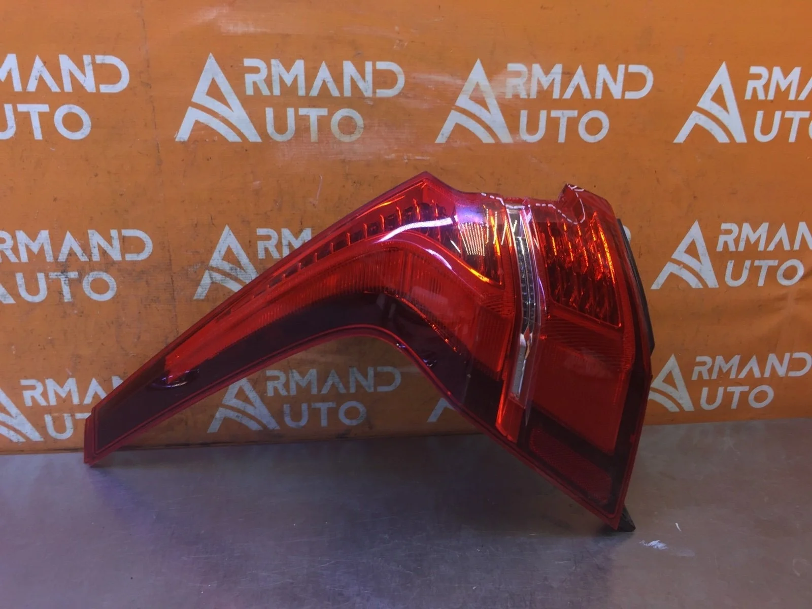 Фонарь внешний Volvo XC60 2017-нв