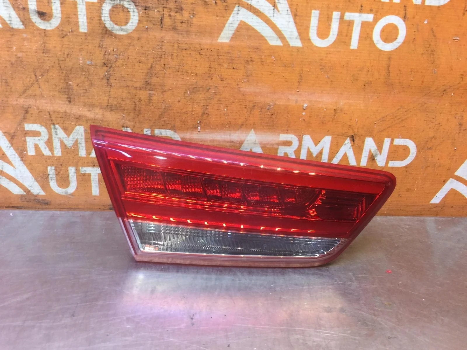 Фонарь внутренний Kia OPTIMA 2015-2018 4 JF