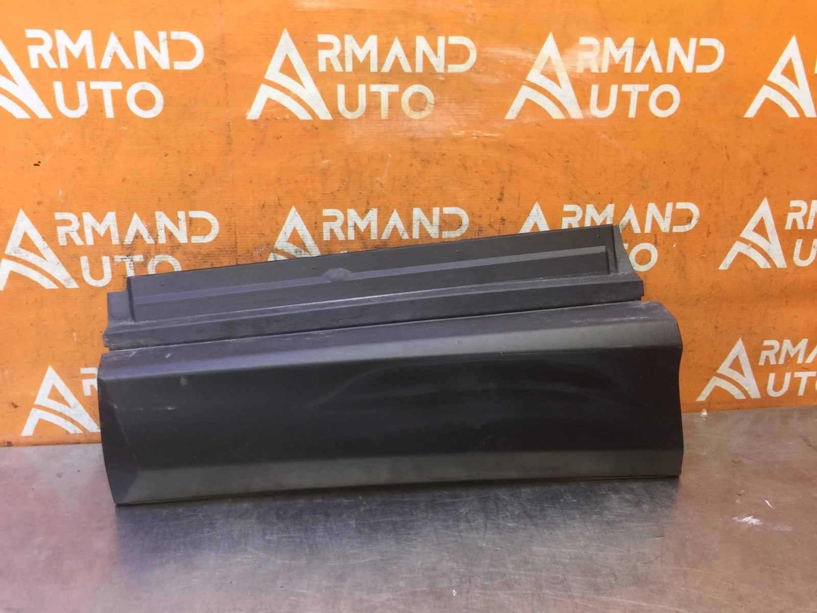 Молдинг двери Toyota RAV4 2015-2019 CA40