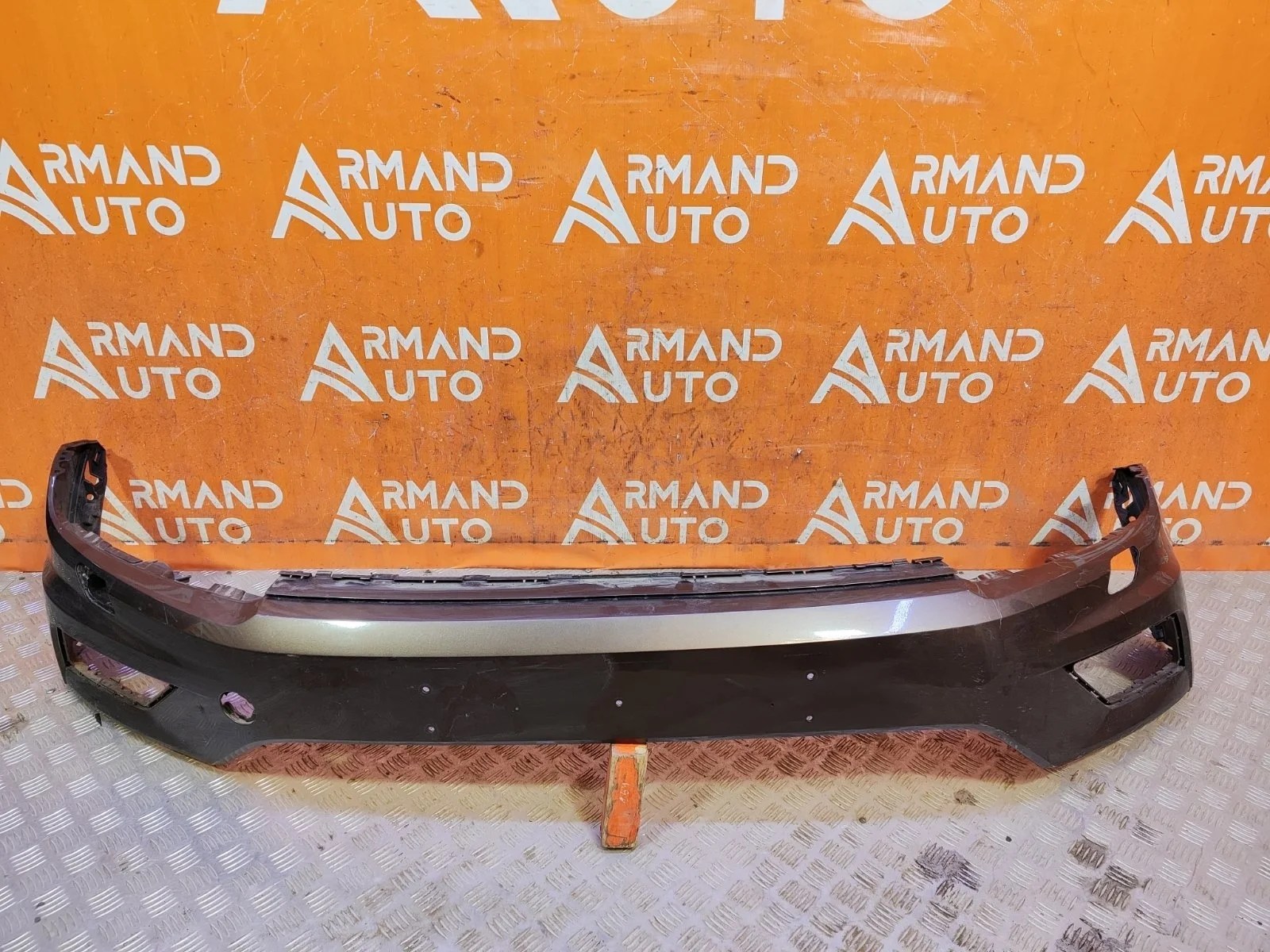 Бампер Volkswagen Tiguan 2016-2020