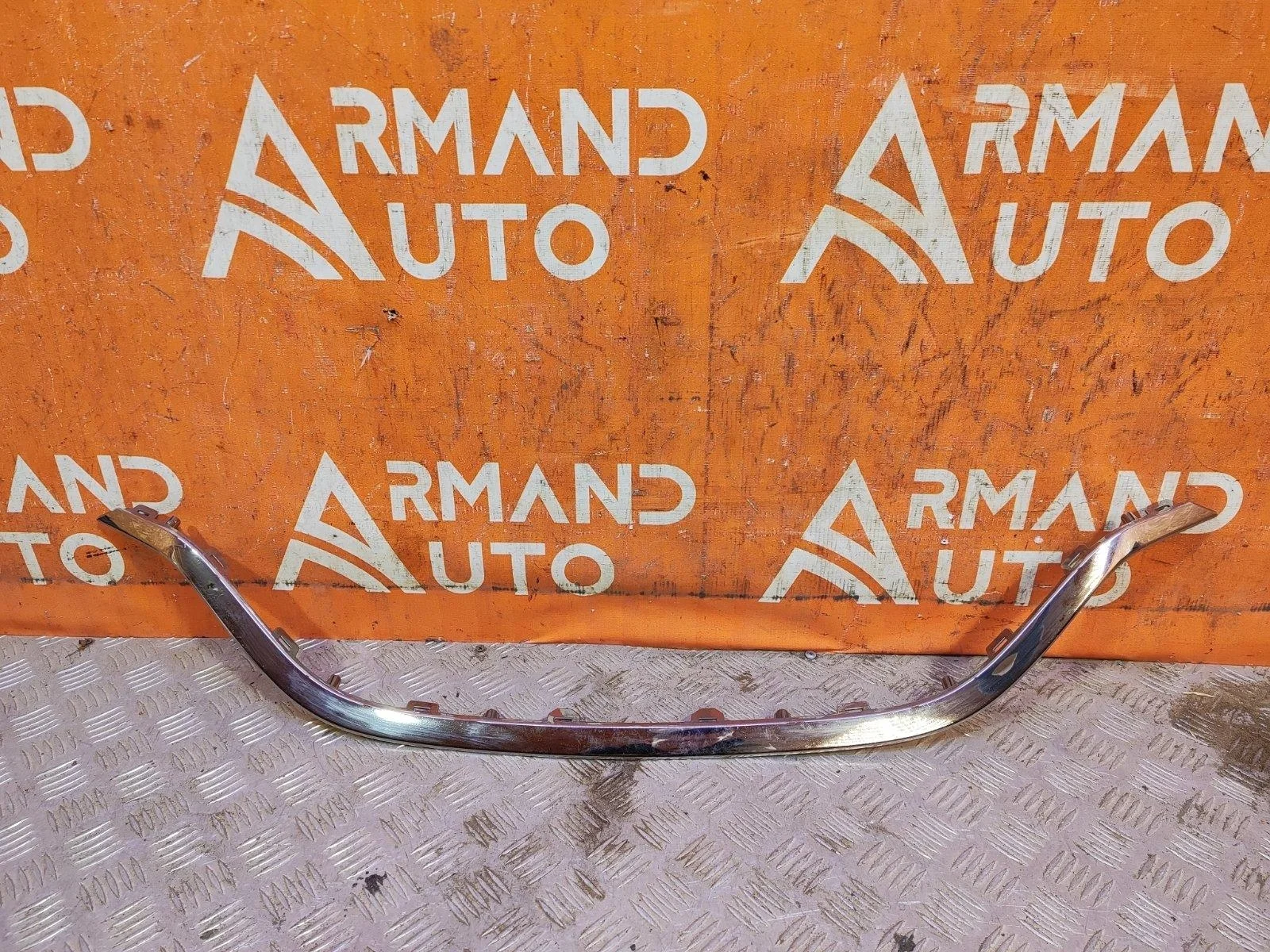 Накладка решетки радиатора Renault Arkana 2019-нв