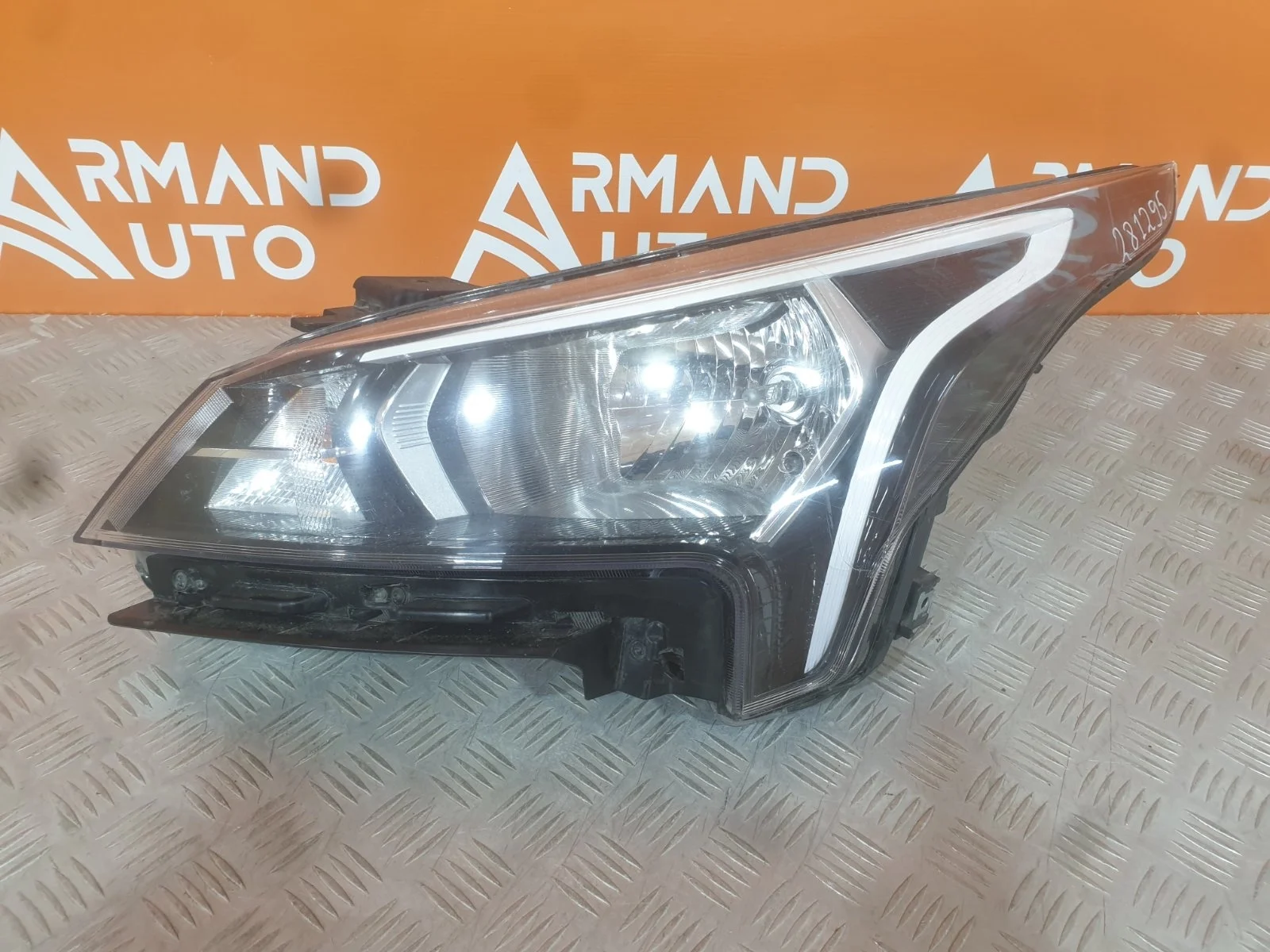 Фара Kia Rio 2020-нв 4 FB