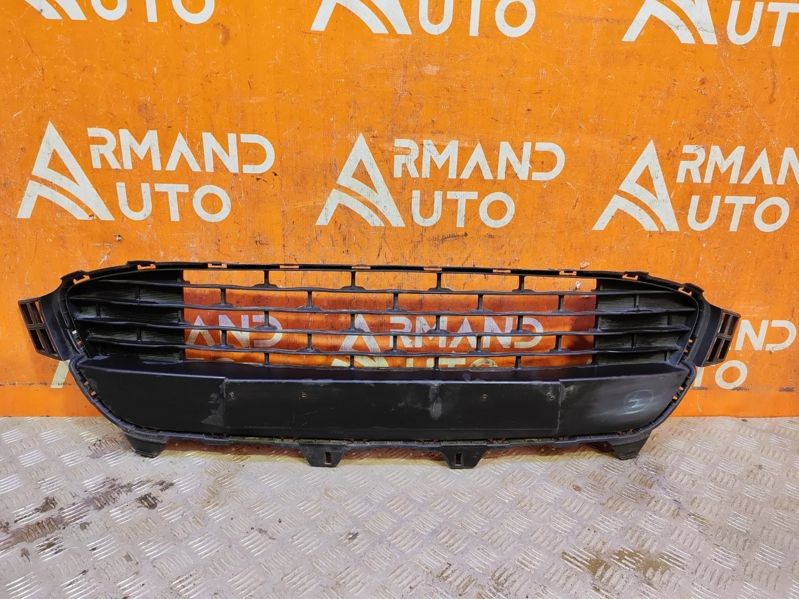 Решетка бампера Kia Rio 2017-2020 4 FB