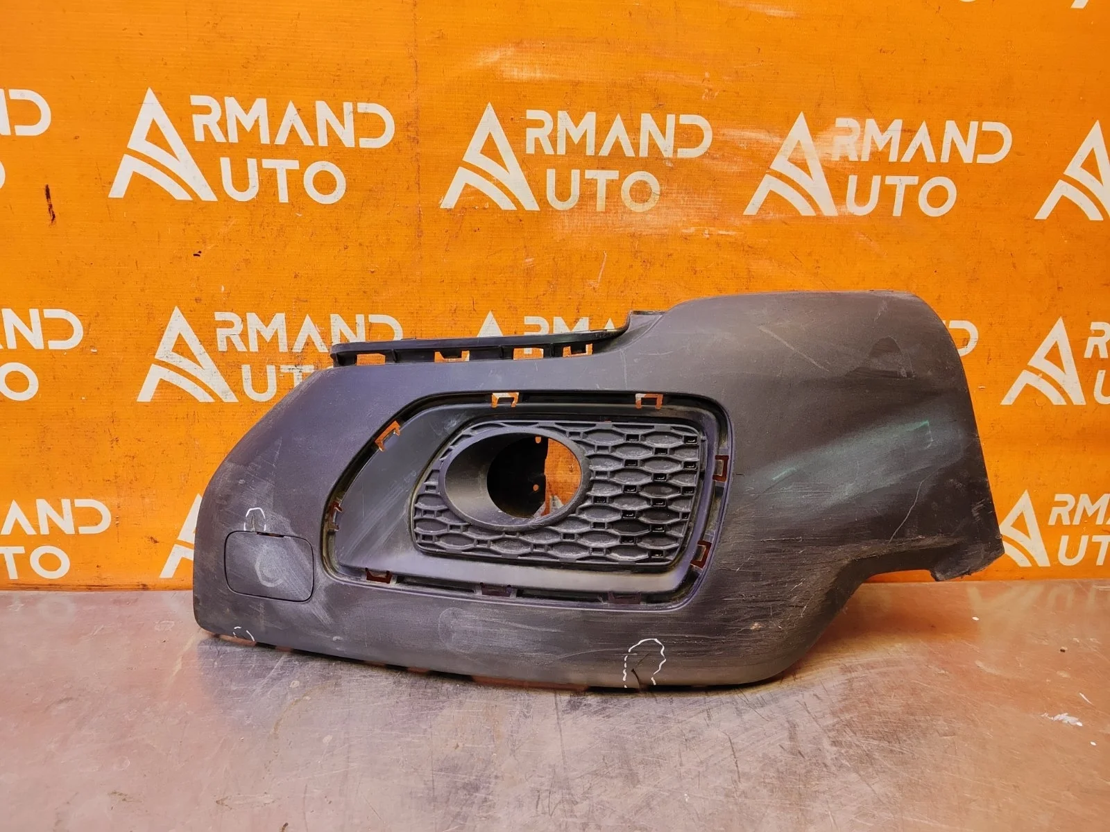 Накладка бампера Volvo XC70 2007-2016